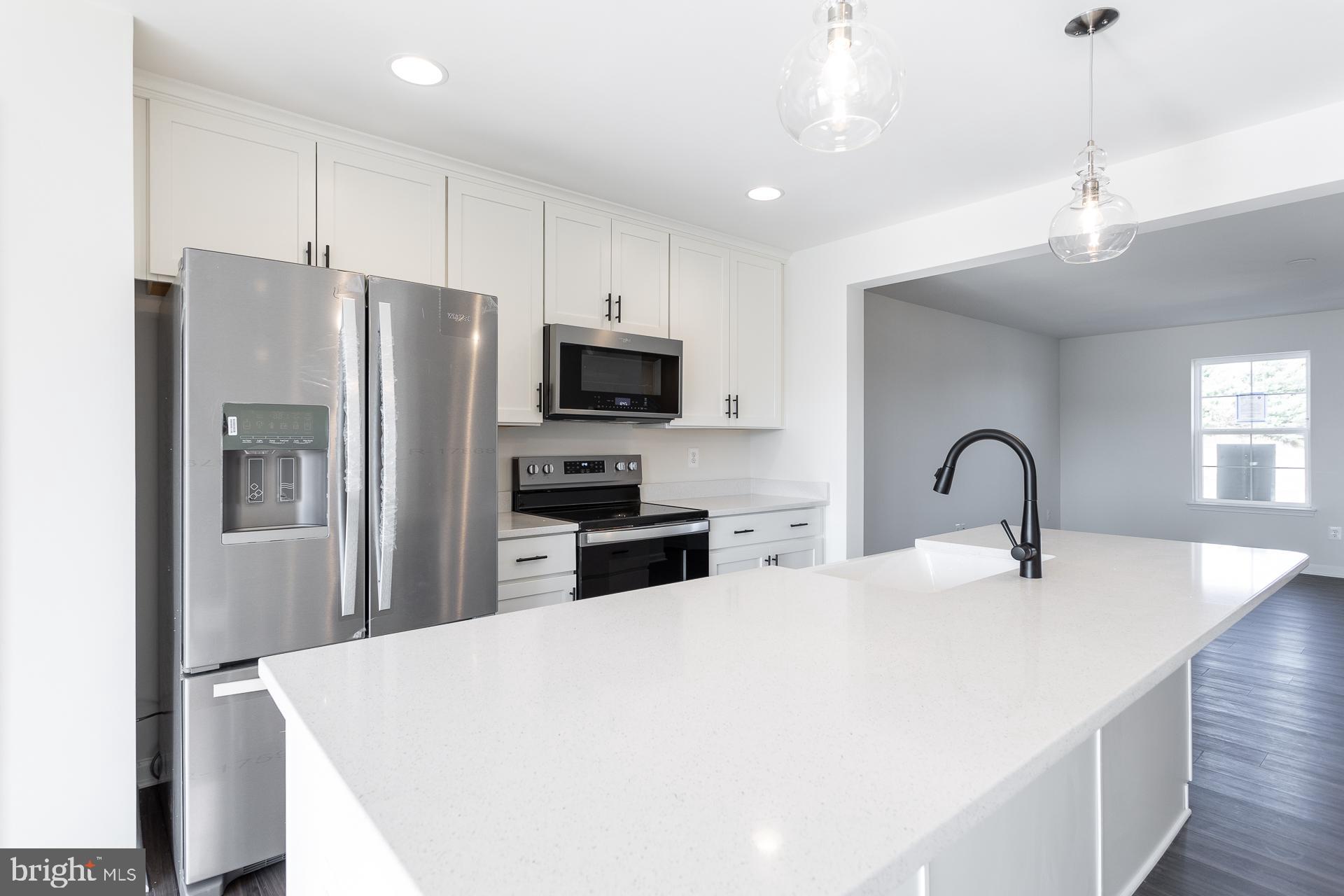 TOWNES AT TATE MANOR - Residential