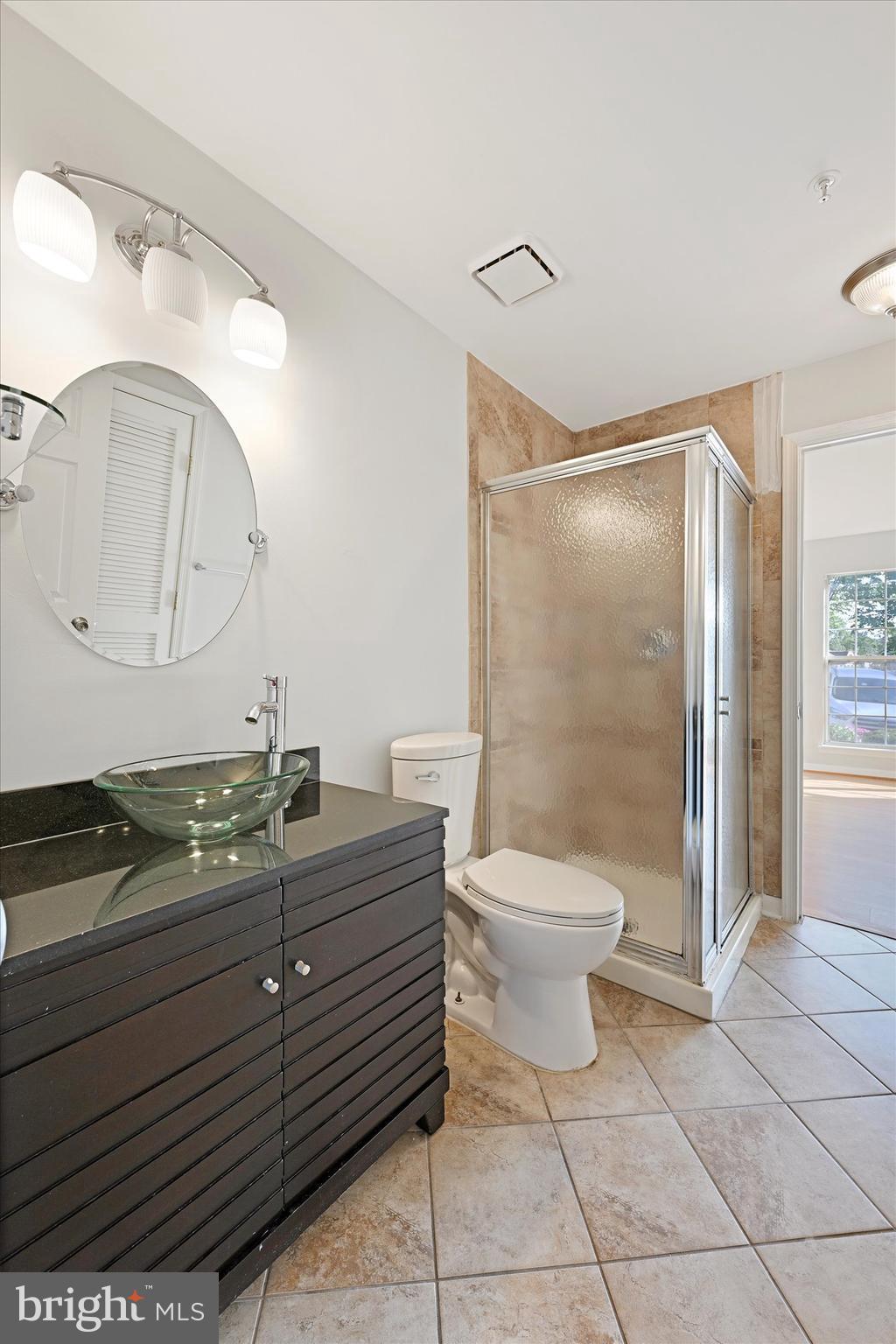 FALLS GABLE - Residential