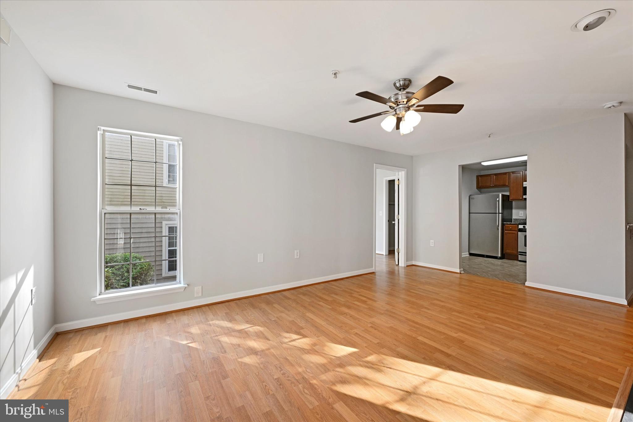 FALLS GABLE - Residential