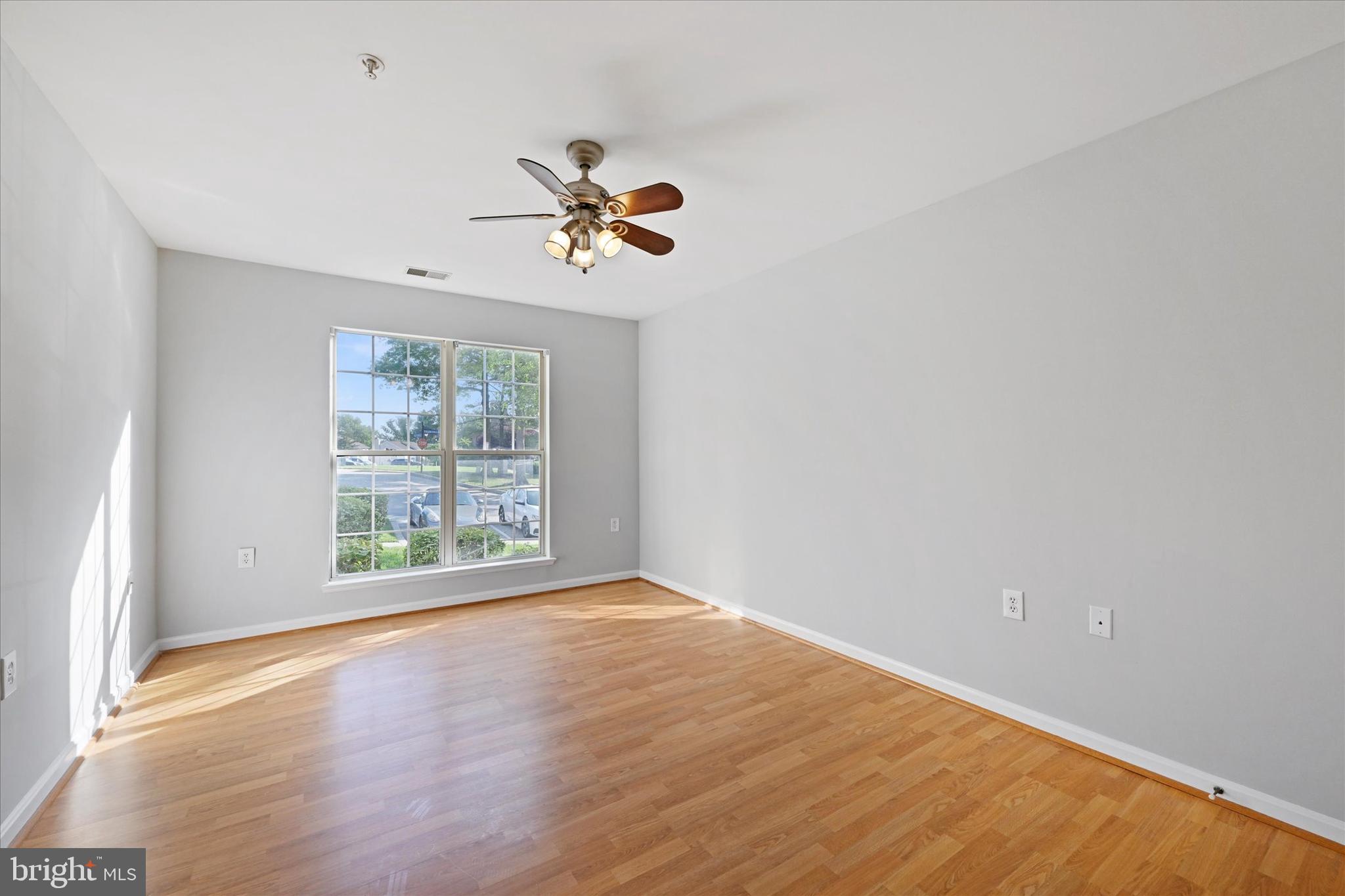 FALLS GABLE - Residential