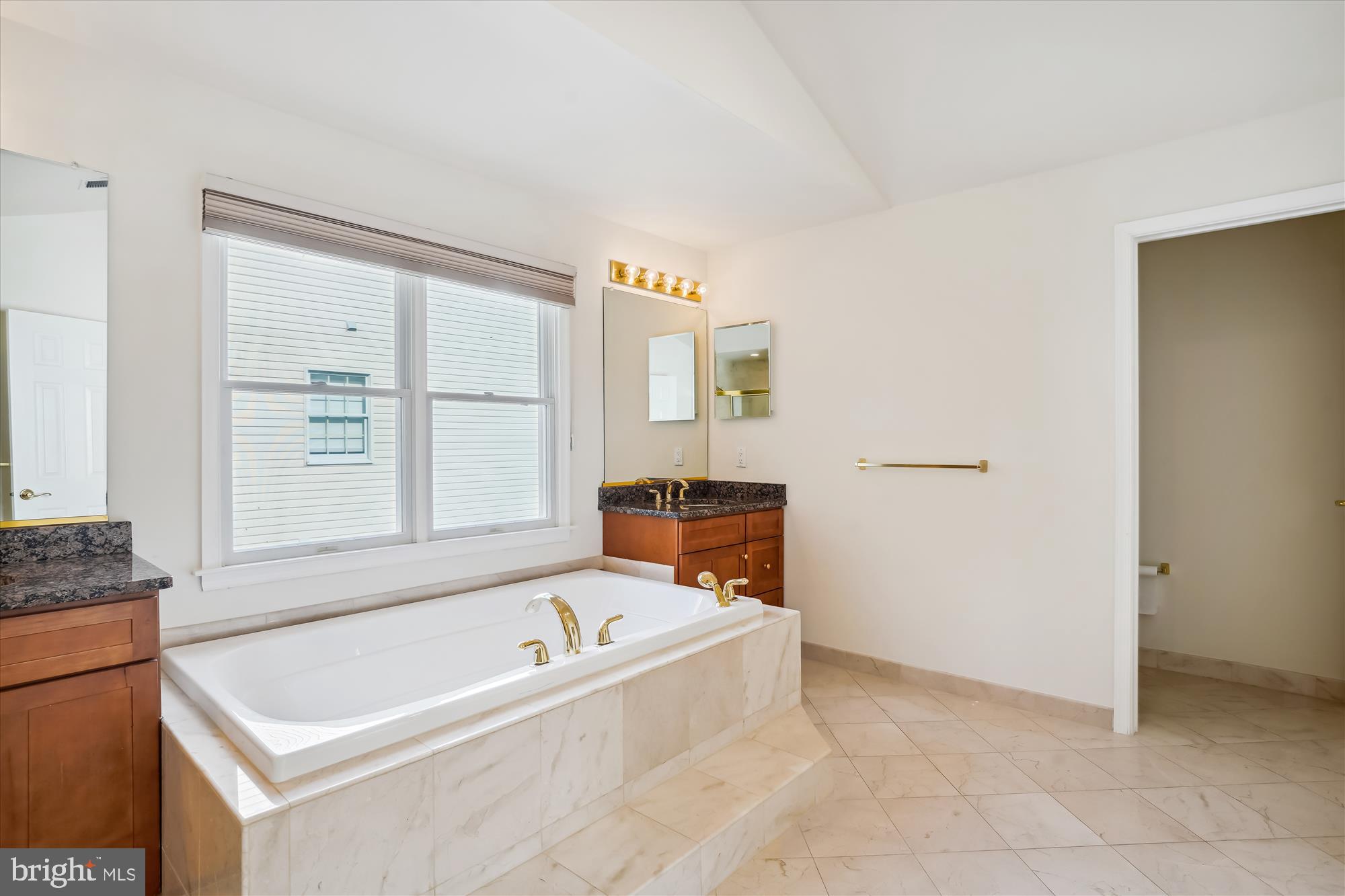 WOODLANDS - Residential