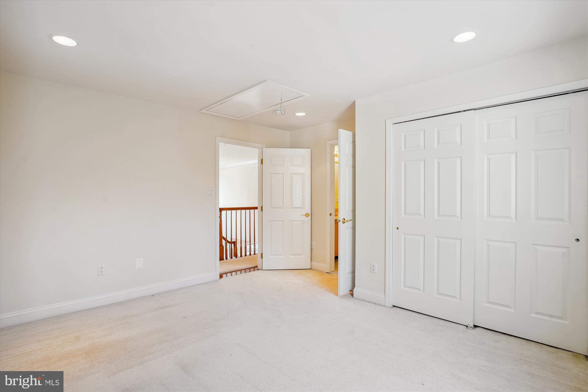 WOODLANDS - Residential