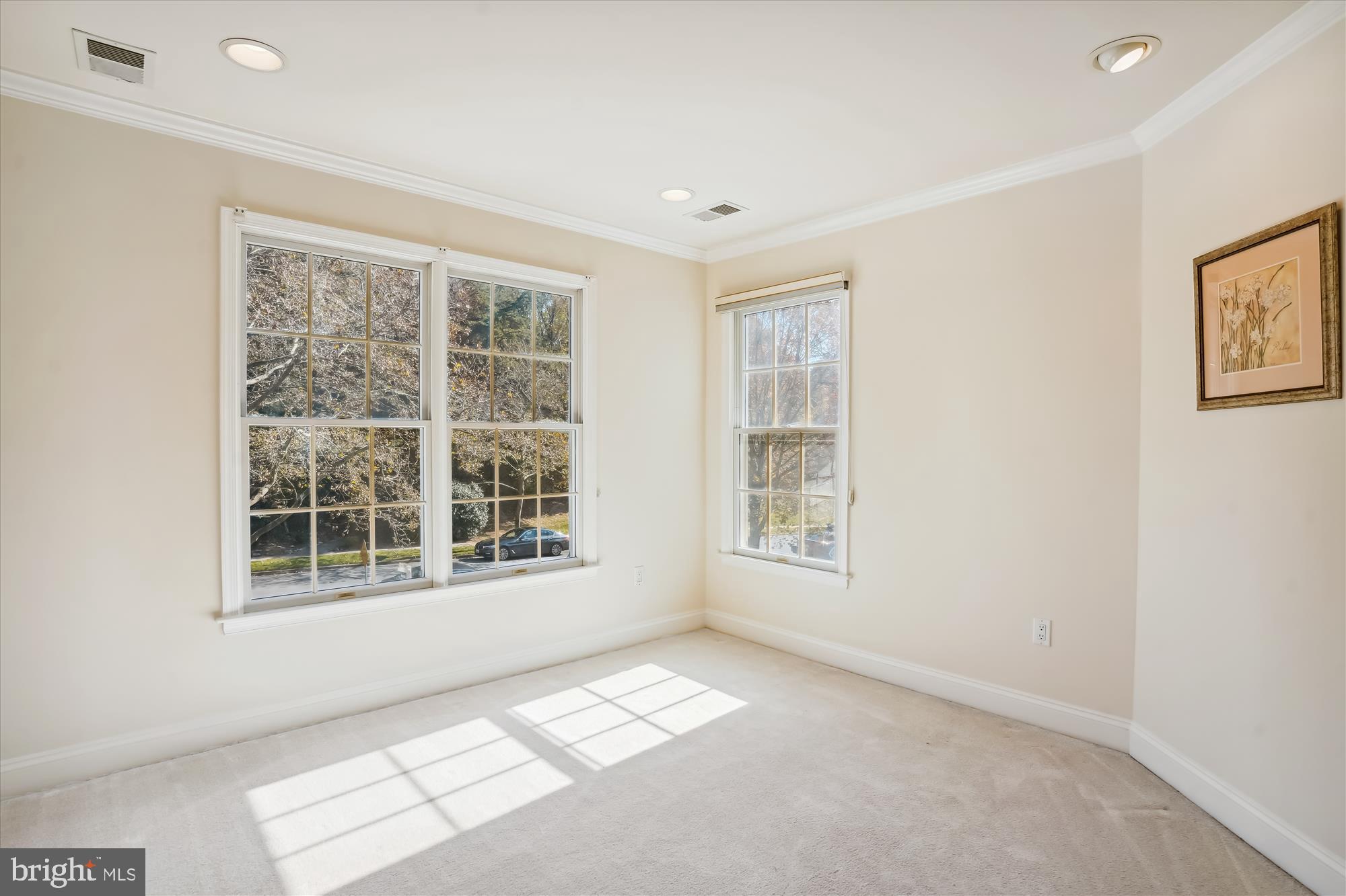 WOODLANDS - Residential