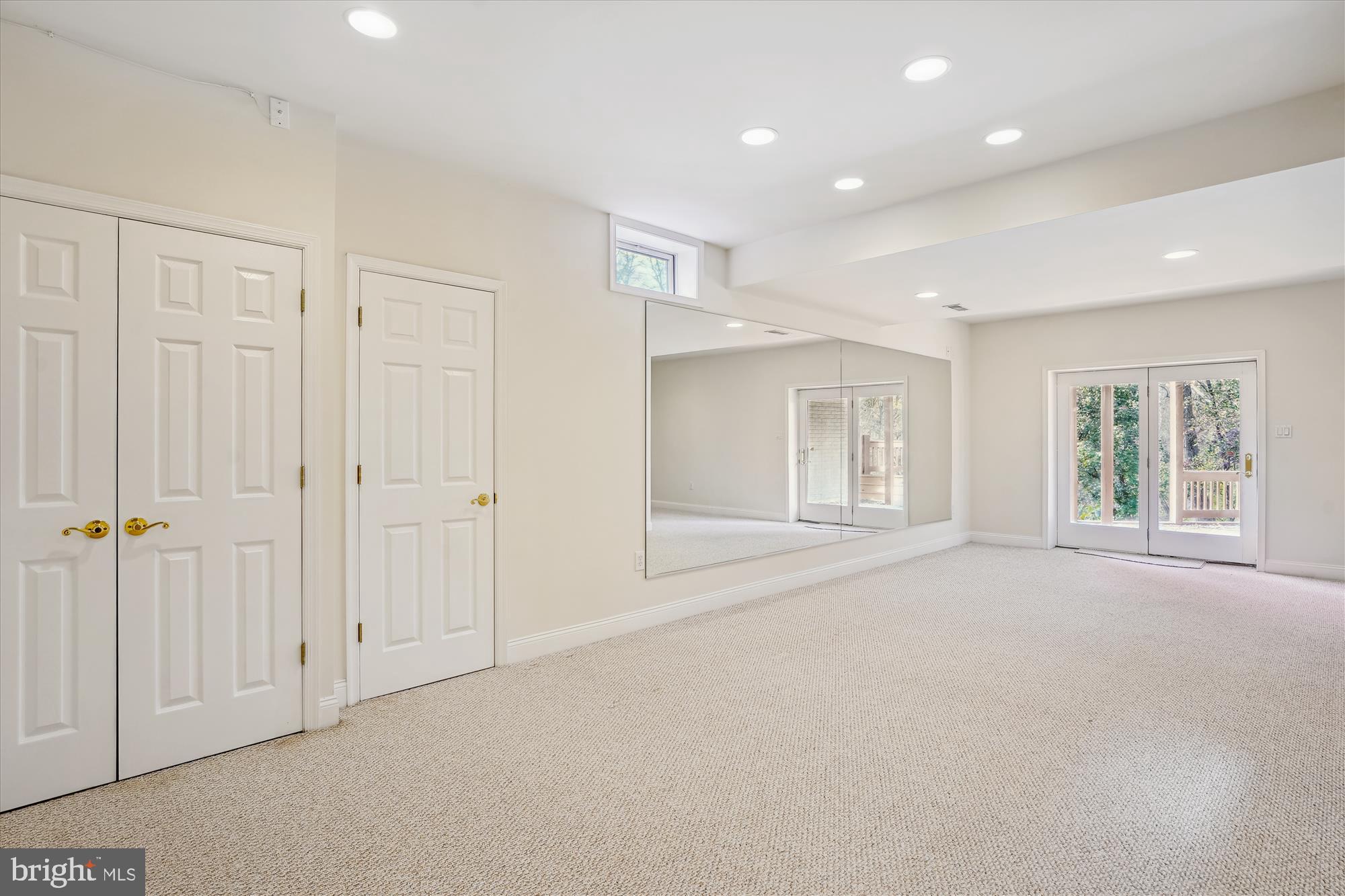 WOODLANDS - Residential