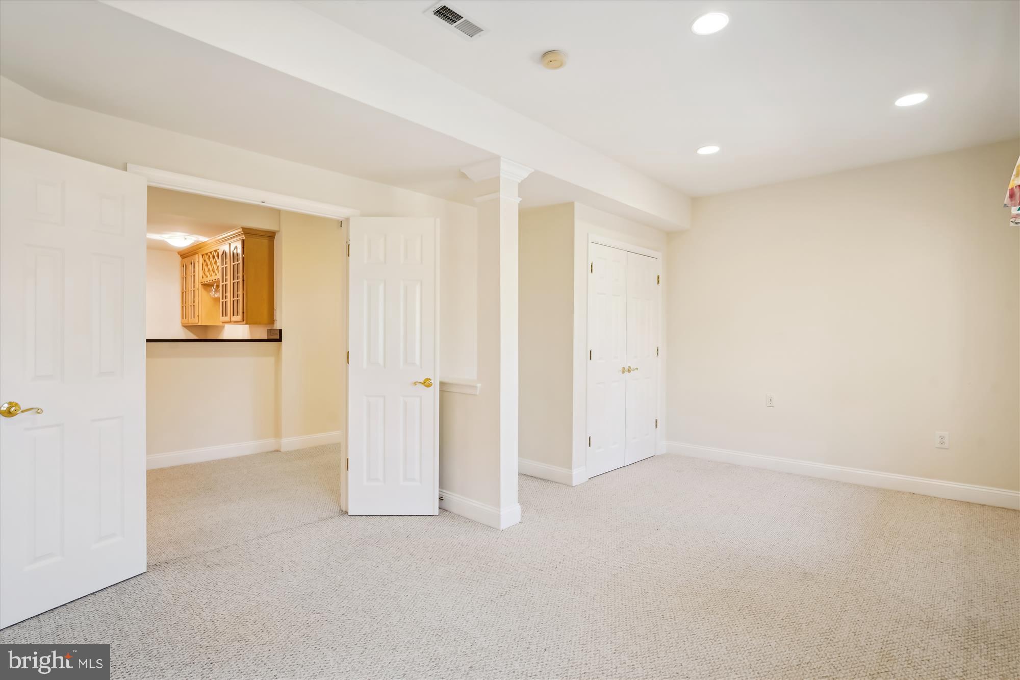 WOODLANDS - Residential