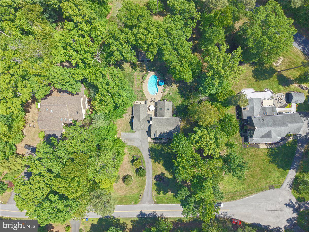 350 PROSPECT BAY DRIVE W
