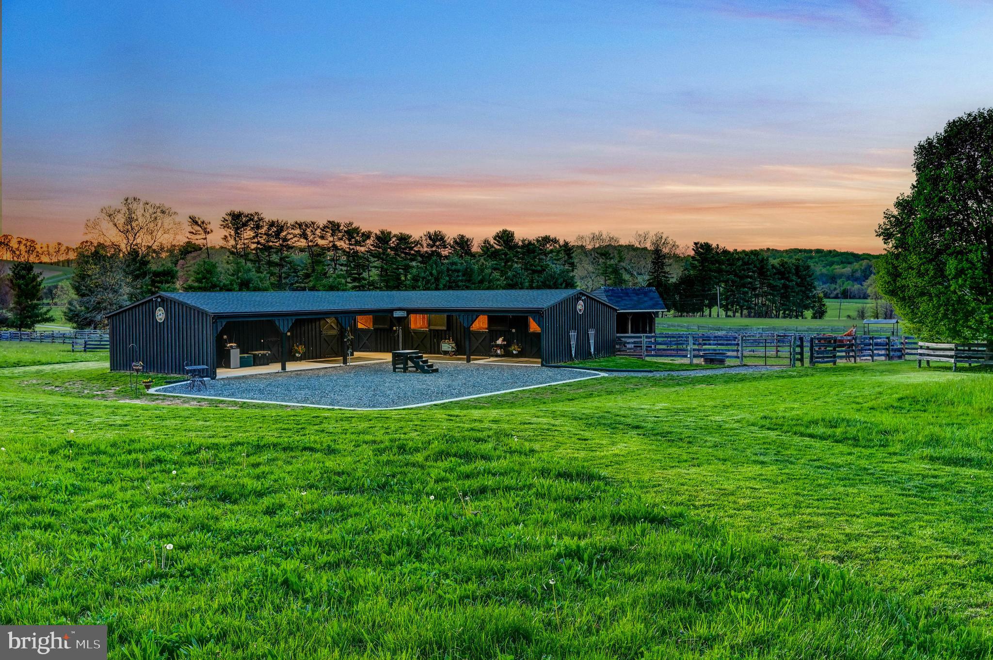 WORTHINGTON VALLEY - Residential