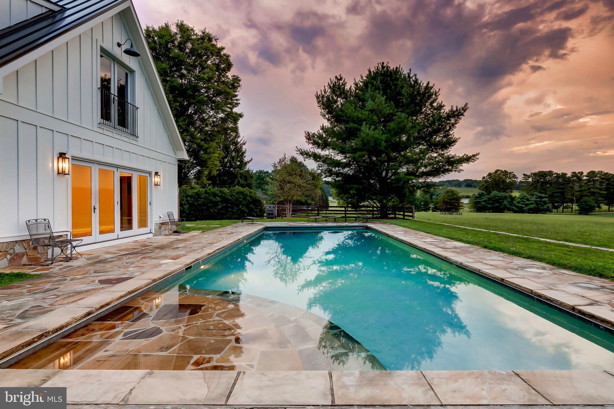 WORTHINGTON VALLEY - Residential