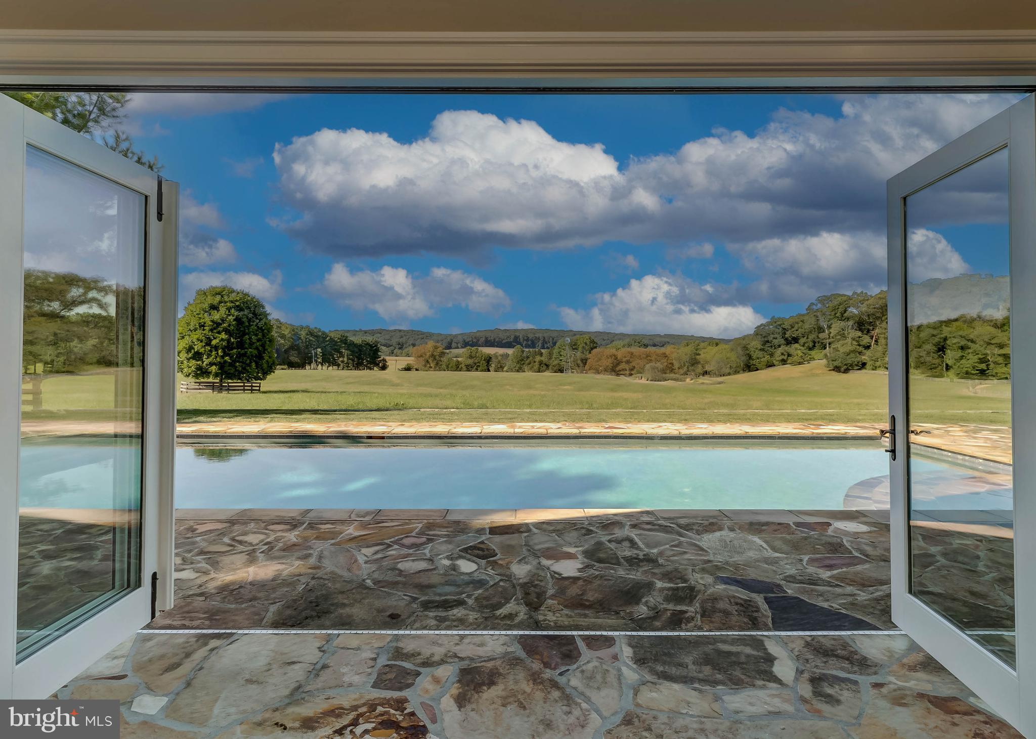 WORTHINGTON VALLEY - Residential