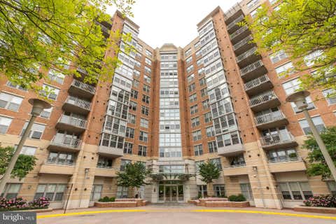Photo of 11800 Sunset Hills Road #723, RESTON, VA 20190 (MLS # VAFX2318514)