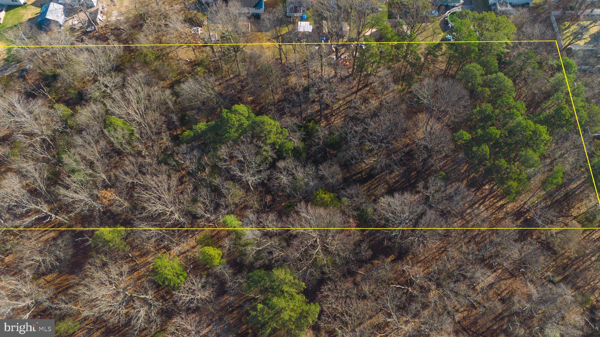 1535 W LANDIS AVENUE