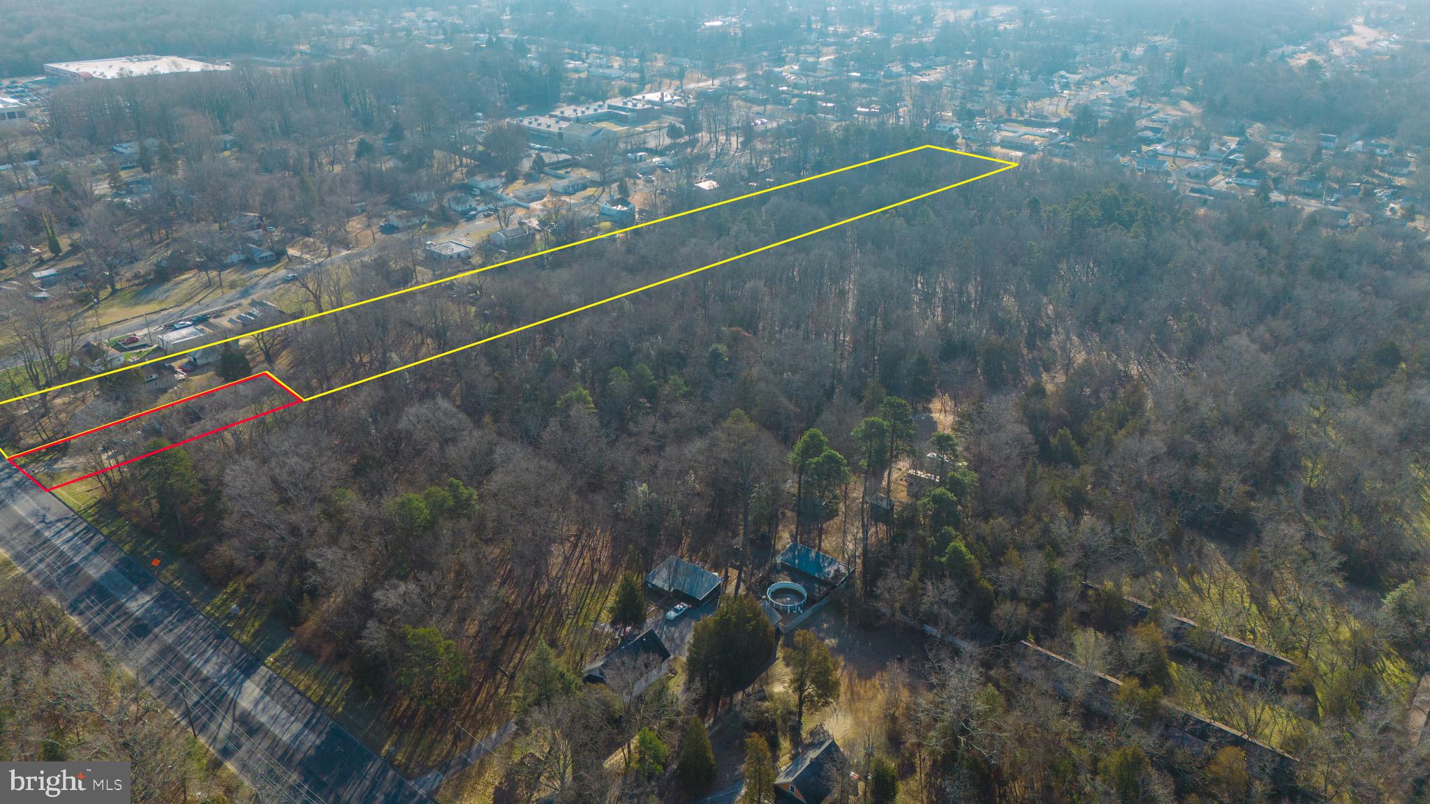 1535 W LANDIS AVENUE