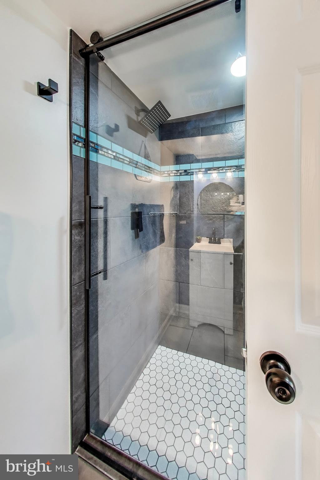 MAPLEWOOD - Residential Lease