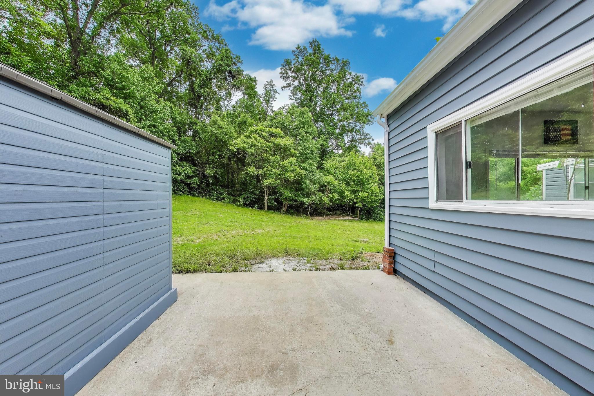 MAPLEWOOD - Residential Lease