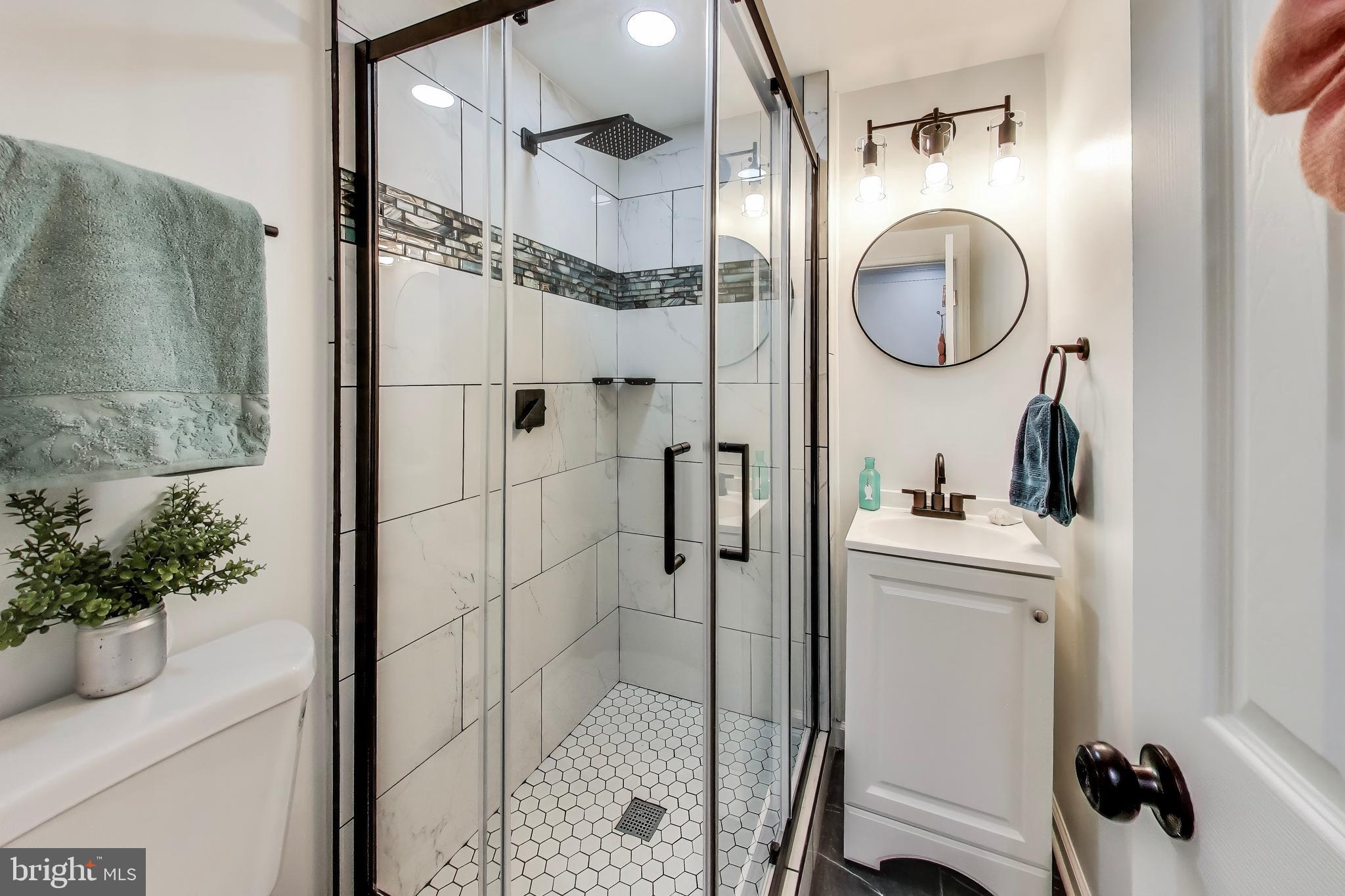 MAPLEWOOD - Residential Lease