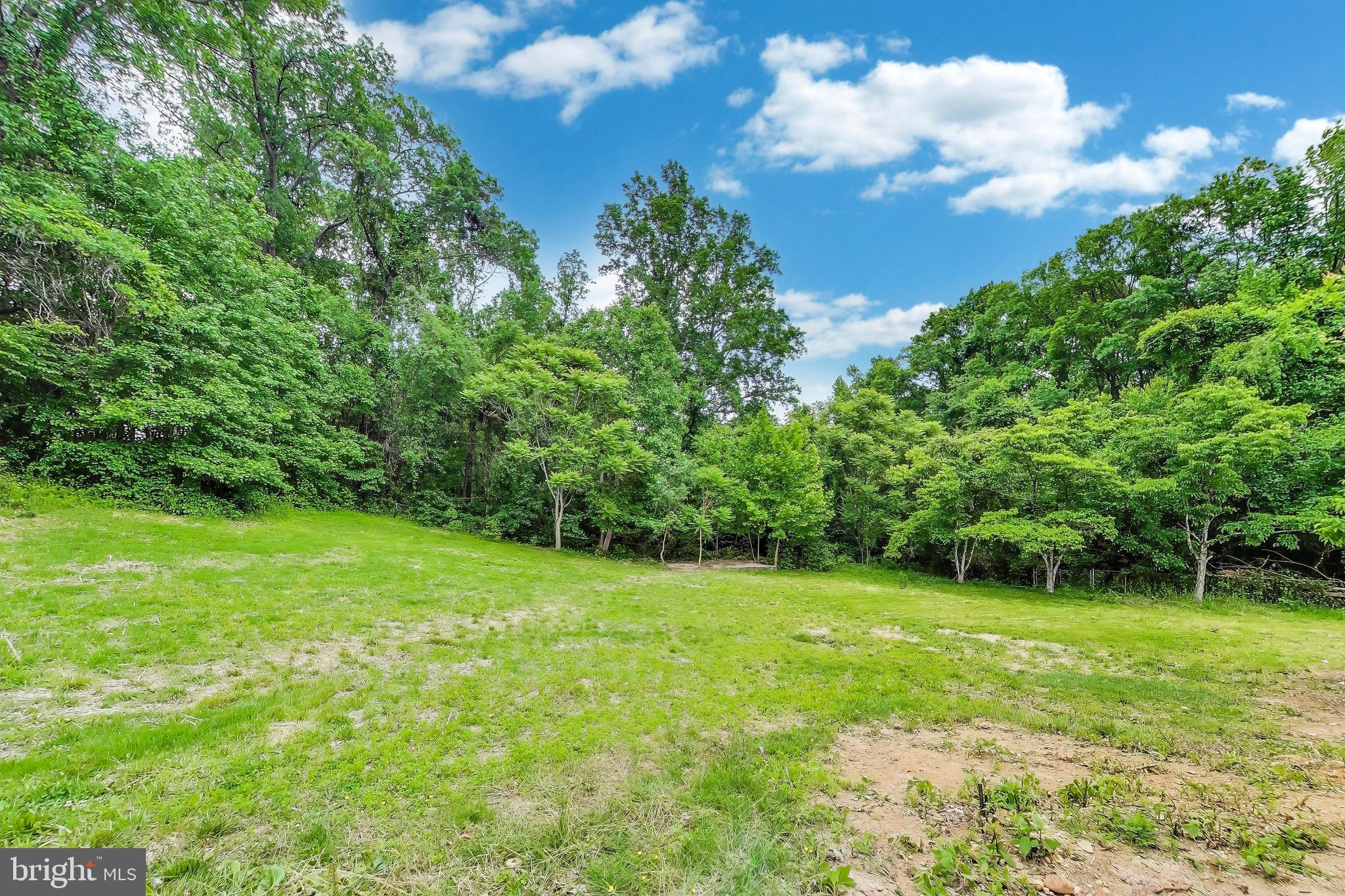 MAPLEWOOD - Residential Lease