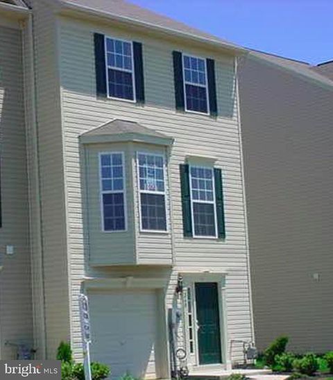 260 COUNTRY RIDGE DRIVE RED LION PA 17356