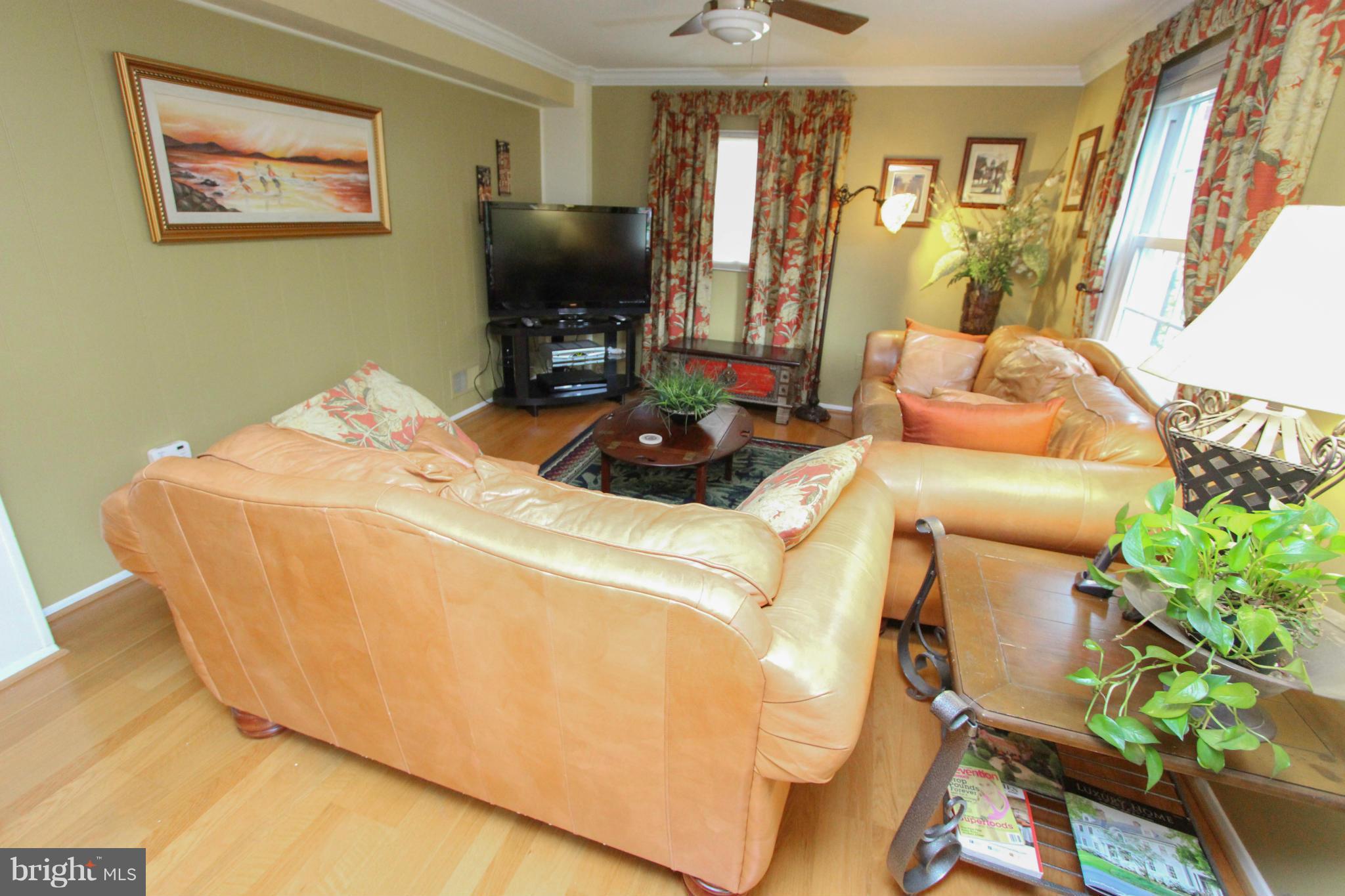 SPRINGBROOK FOREST - Residential