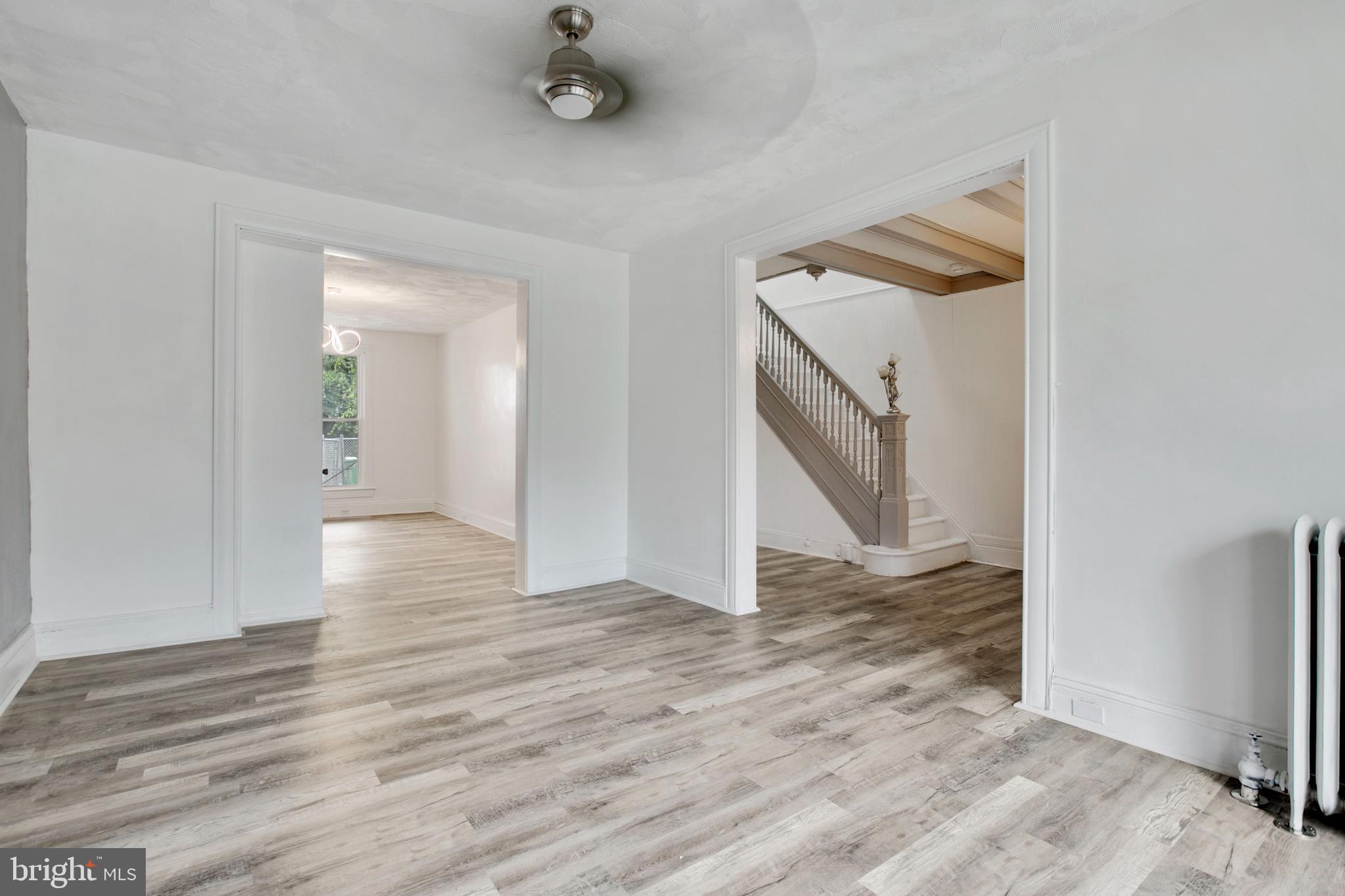 EVERGREEN LAWN - Residential Lease