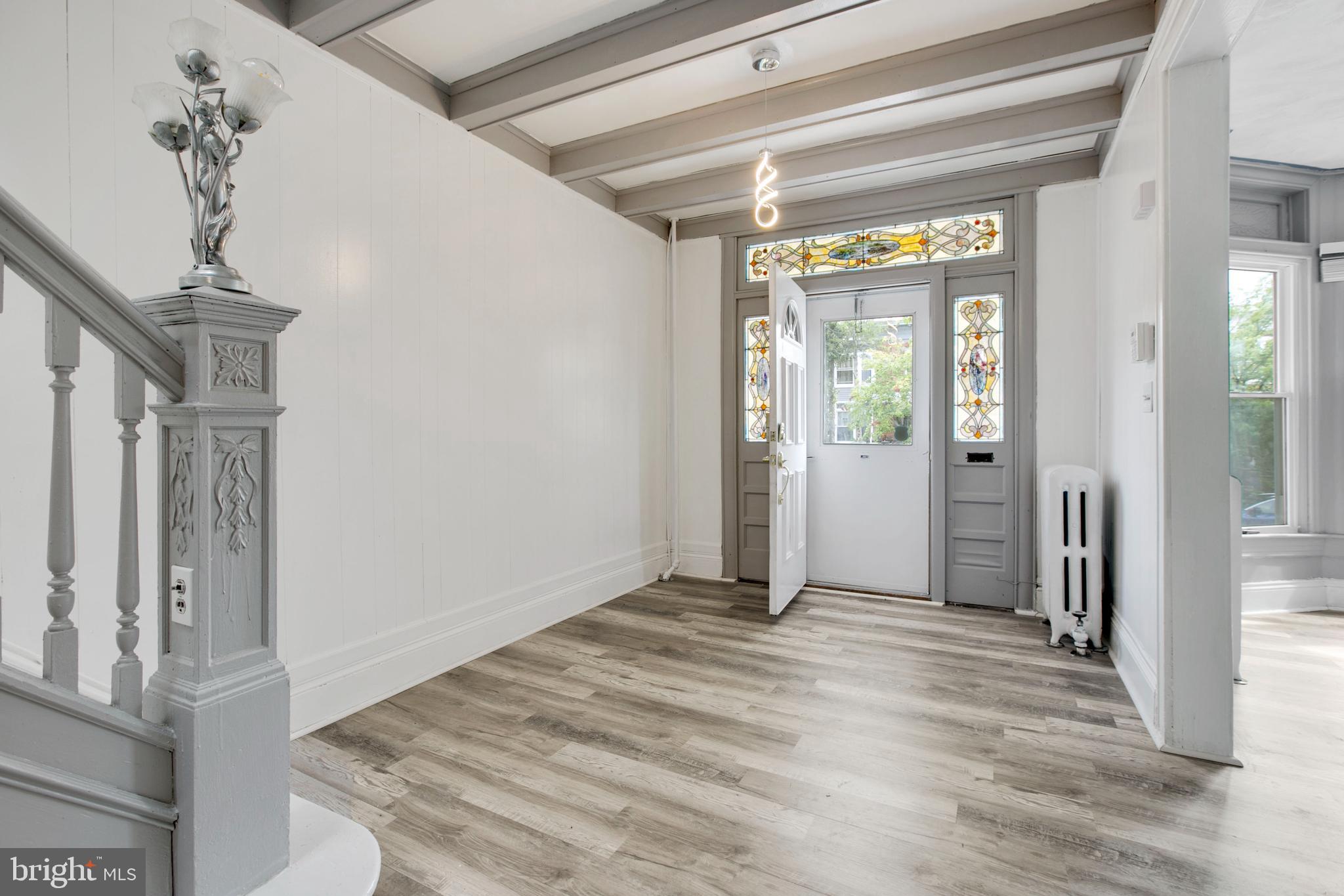 EVERGREEN LAWN - Residential Lease