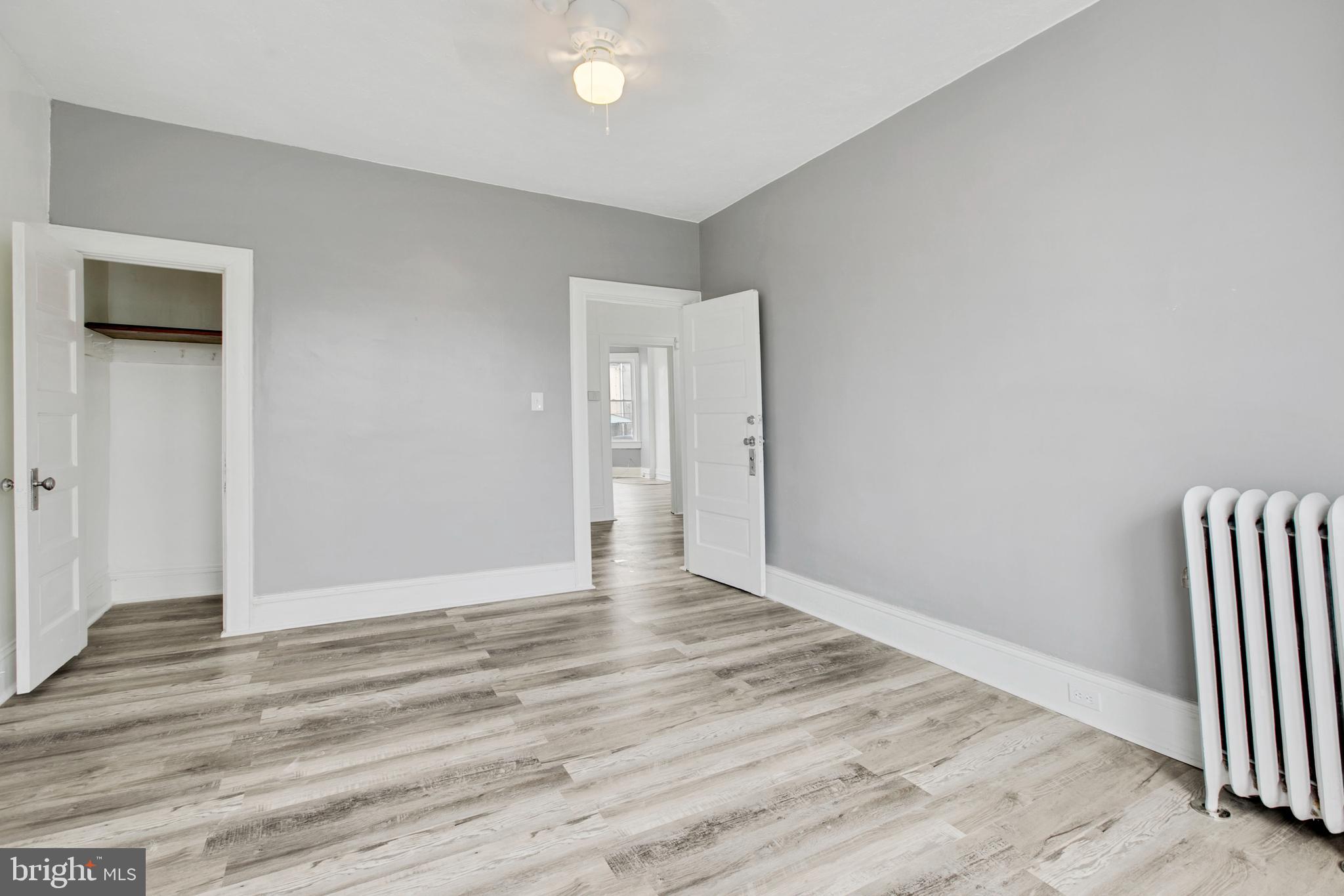 EVERGREEN LAWN - Residential Lease