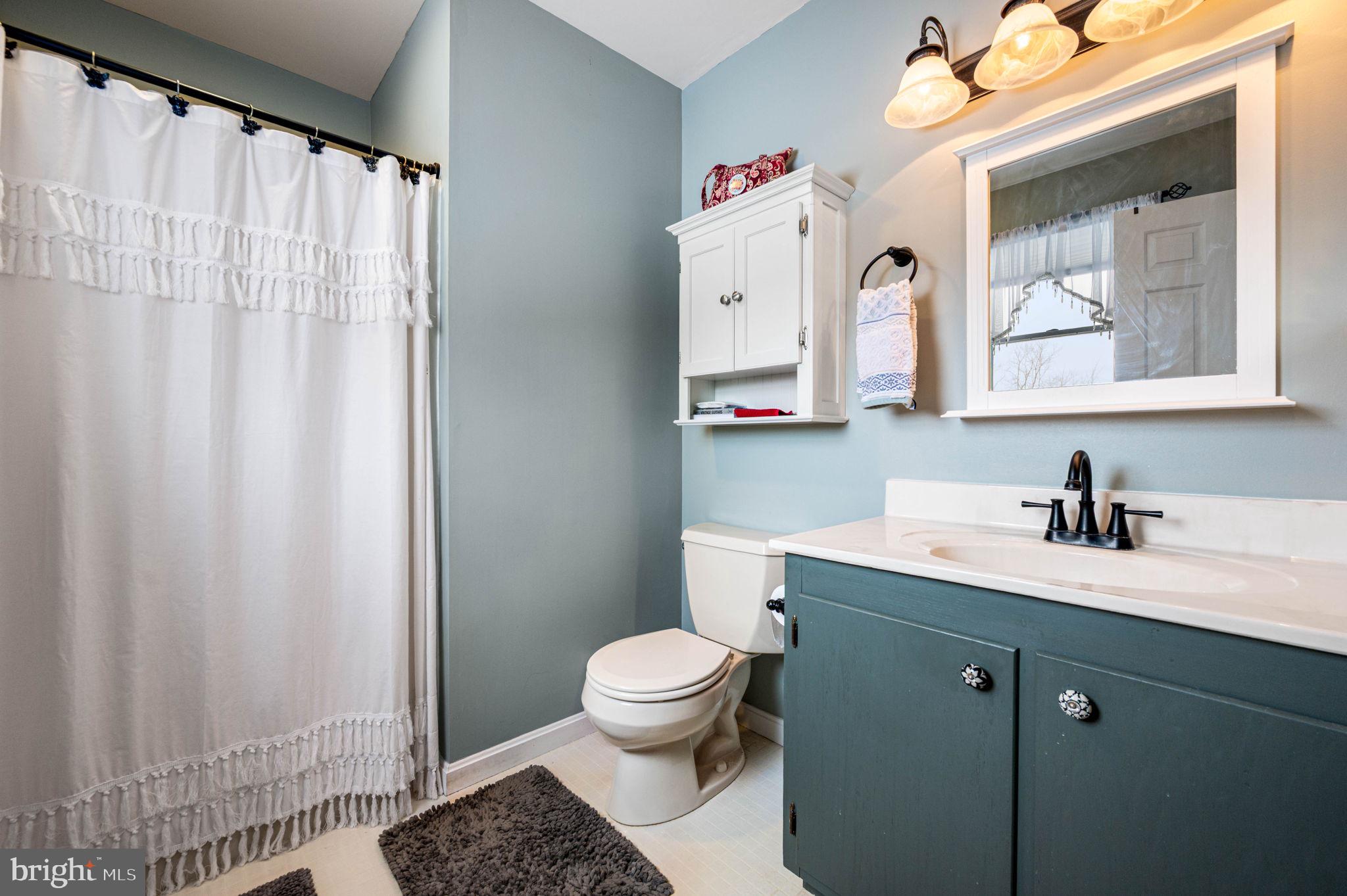 HILLS OVER PRATTS - Residential