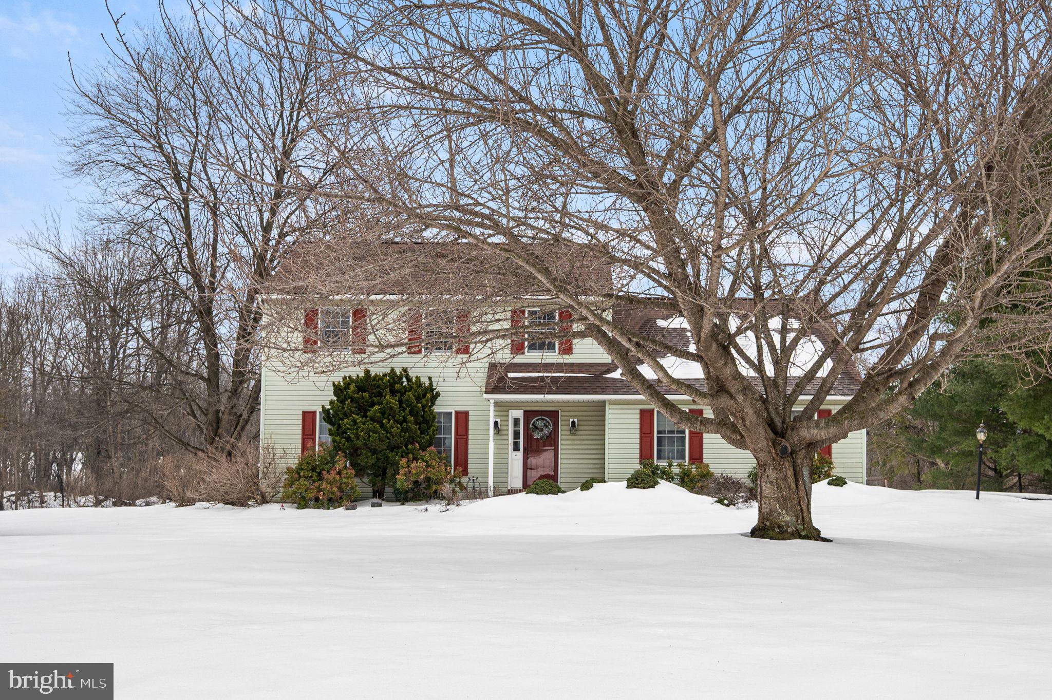 HILLS OVER PRATTS - Residential