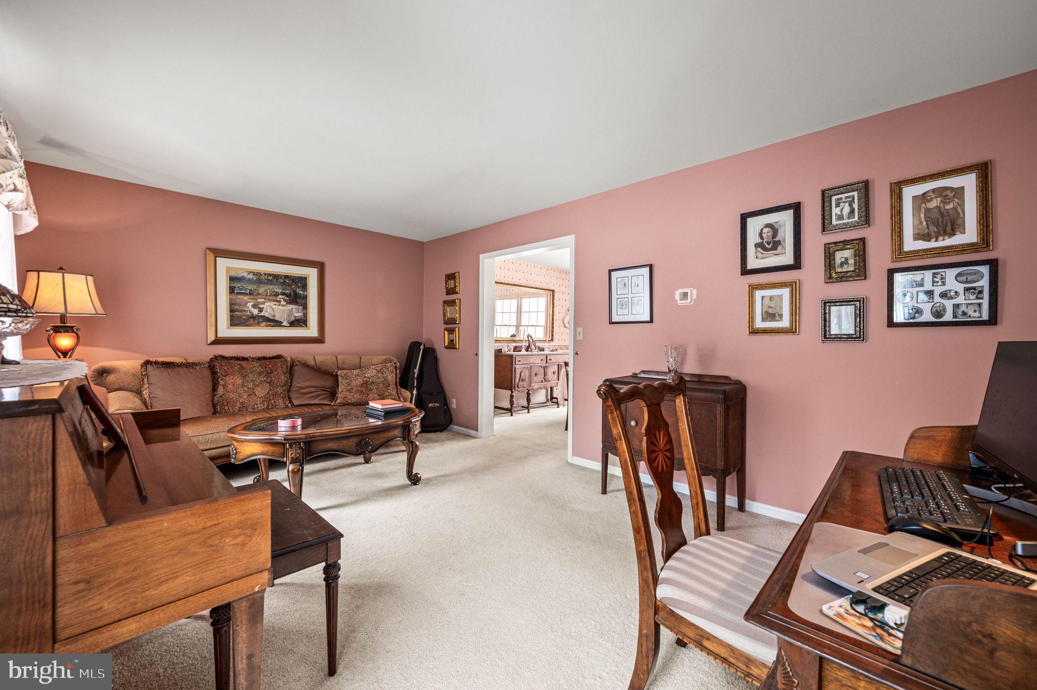 HILLS OVER PRATTS - Residential