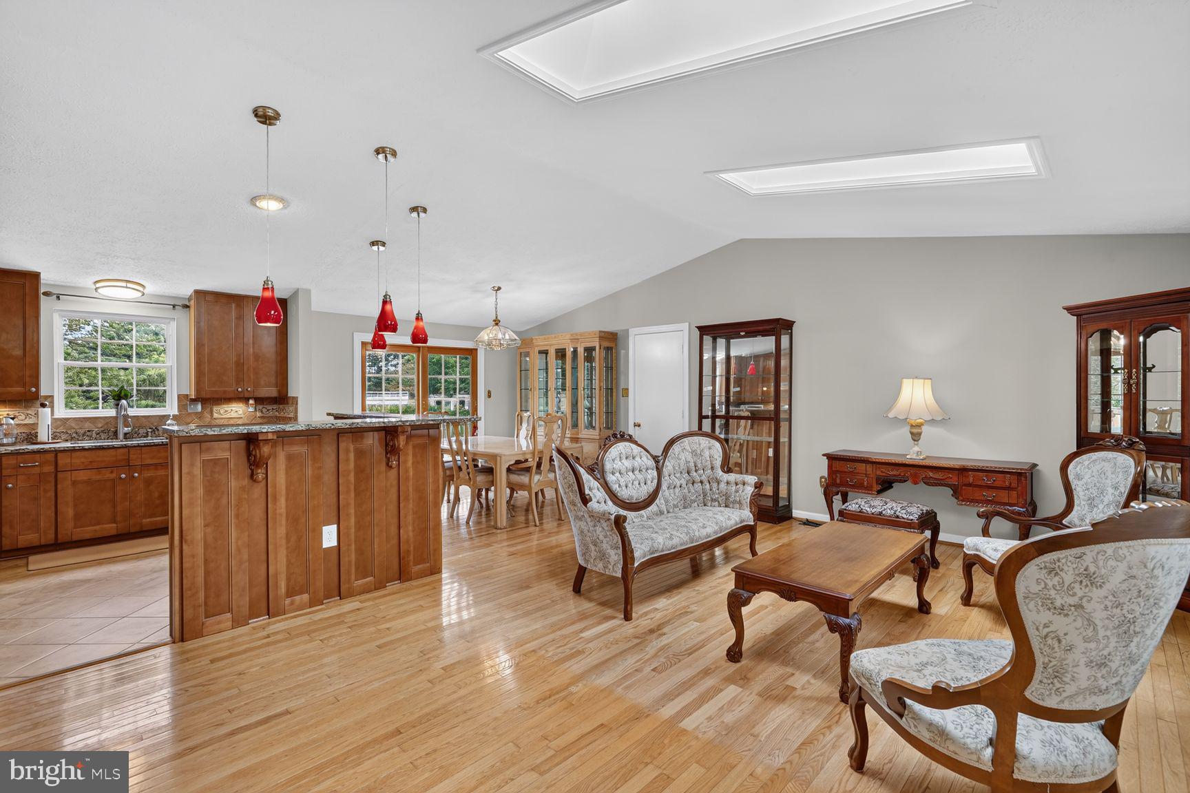 22621 GRIFFITH DRIVE