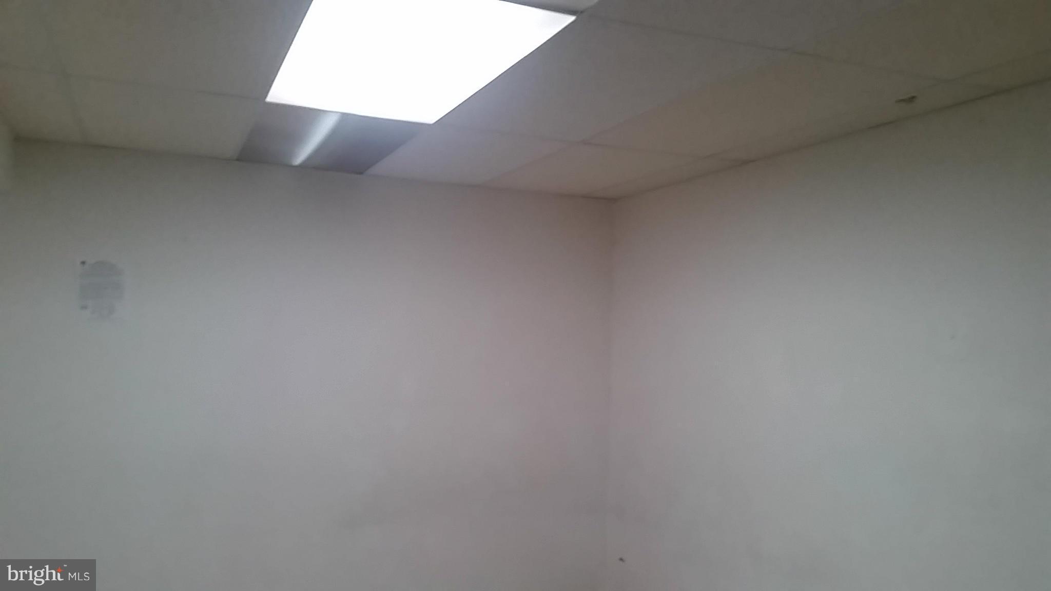 NOTTINGHAM VILLAGE - Residential