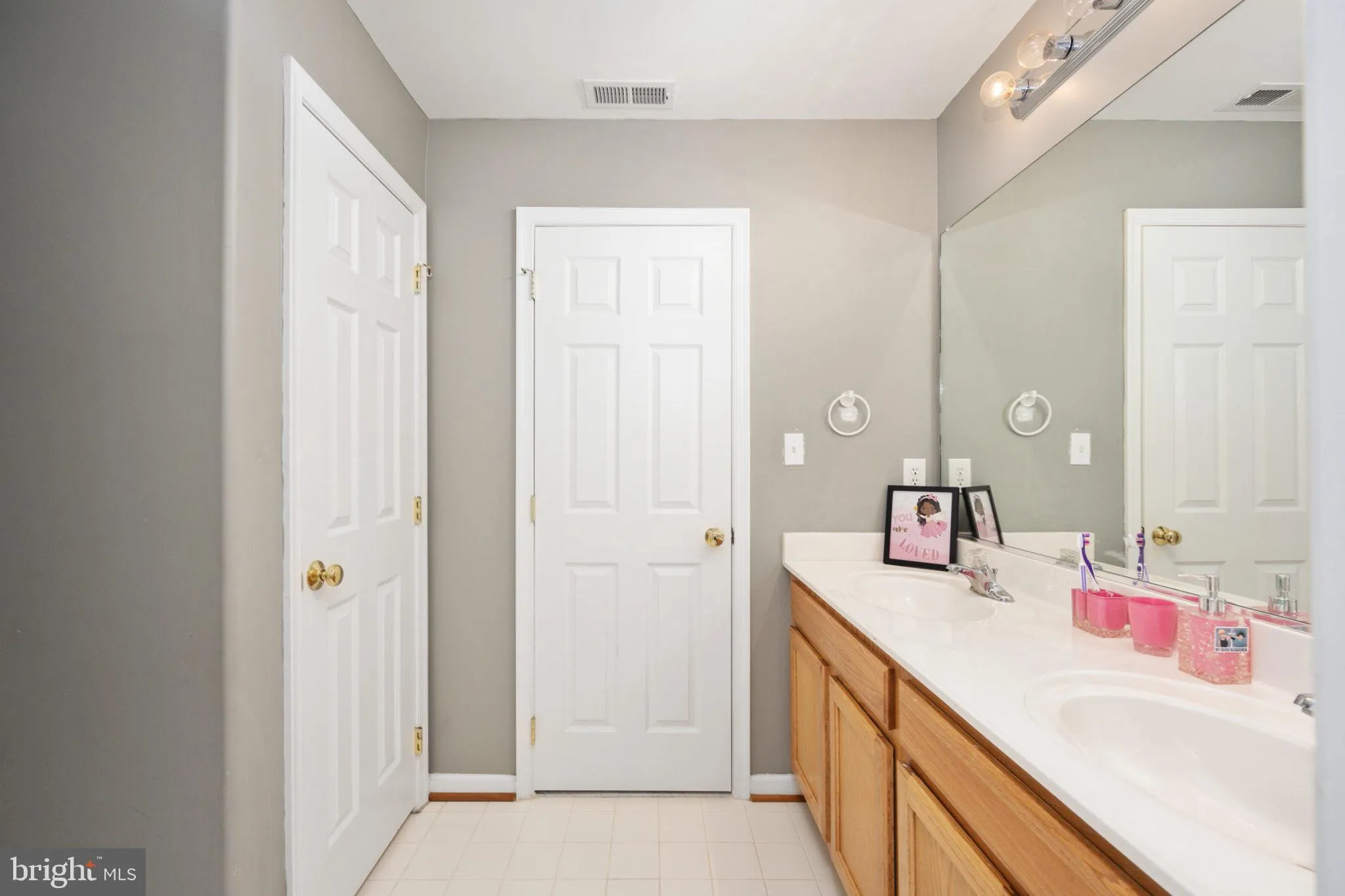 Stafford, Virginia 22554, United States, 6 Bedrooms Bedrooms, ,5 BathroomsBathrooms,Residential,Active,145553