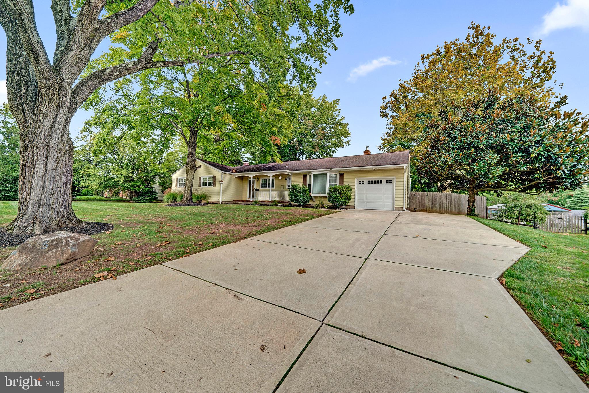 5 ROYAL OAK ROAD