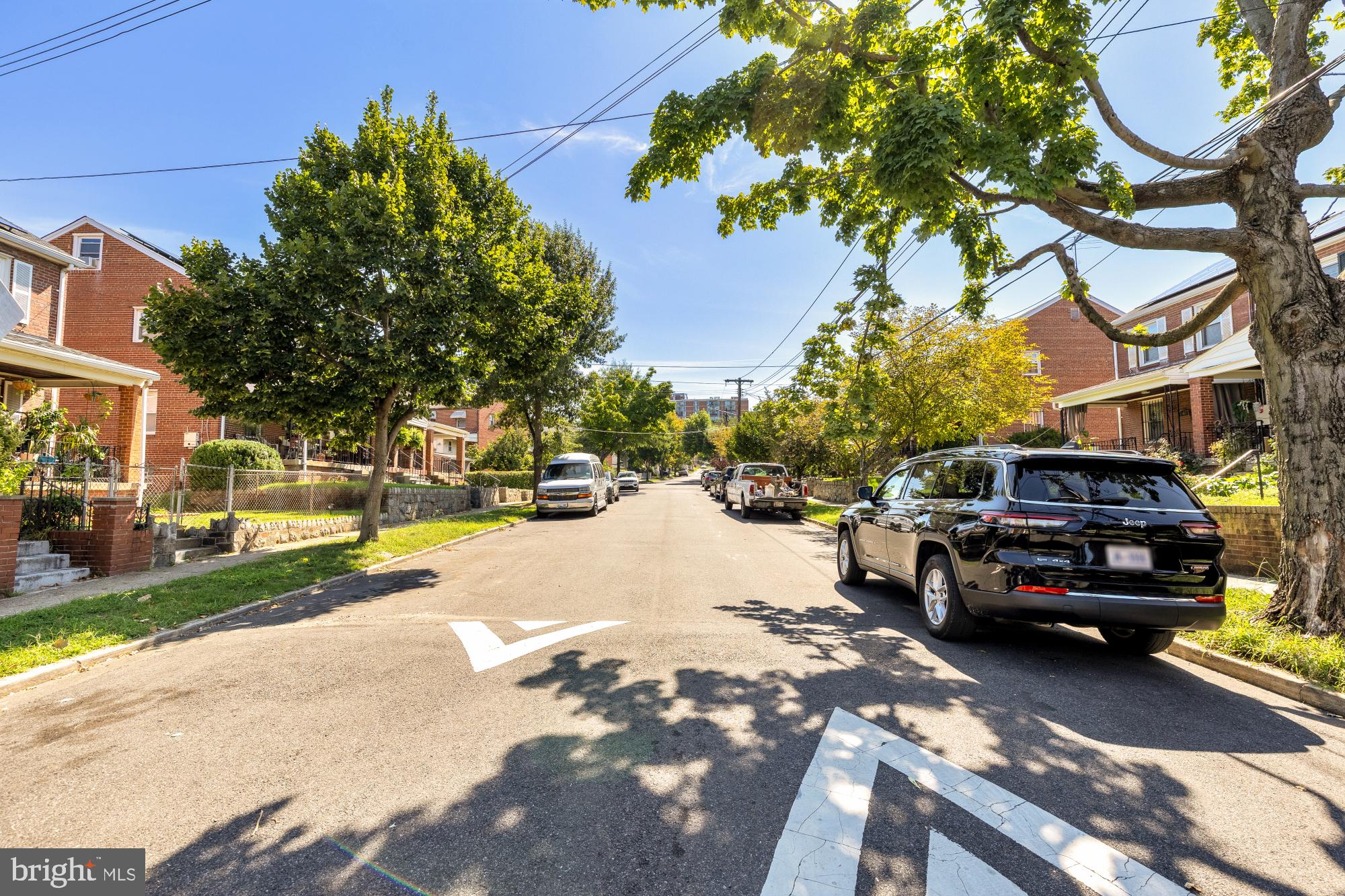 1910 T PLACE SE