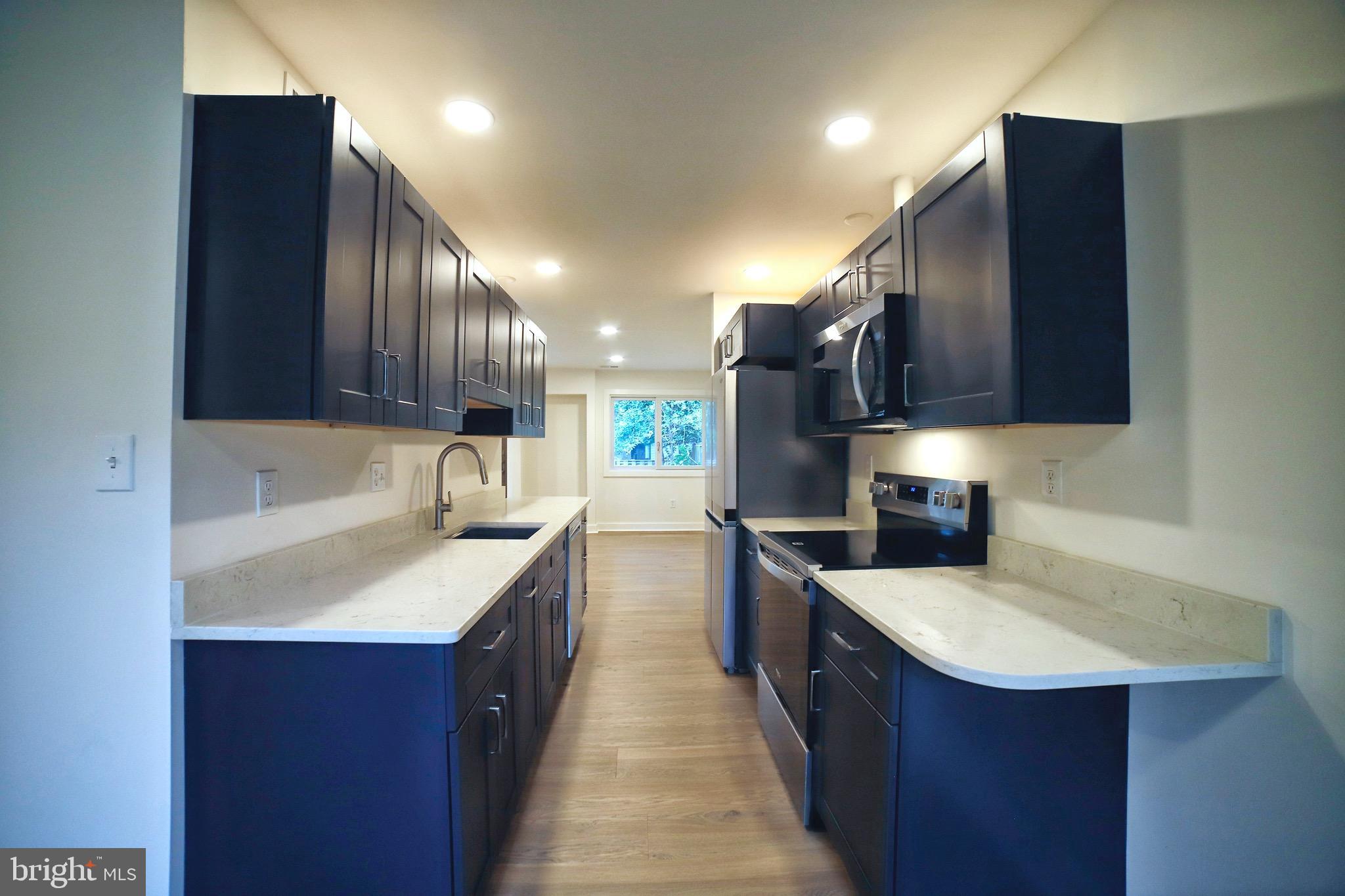 CEDAR RIDGE - Residential