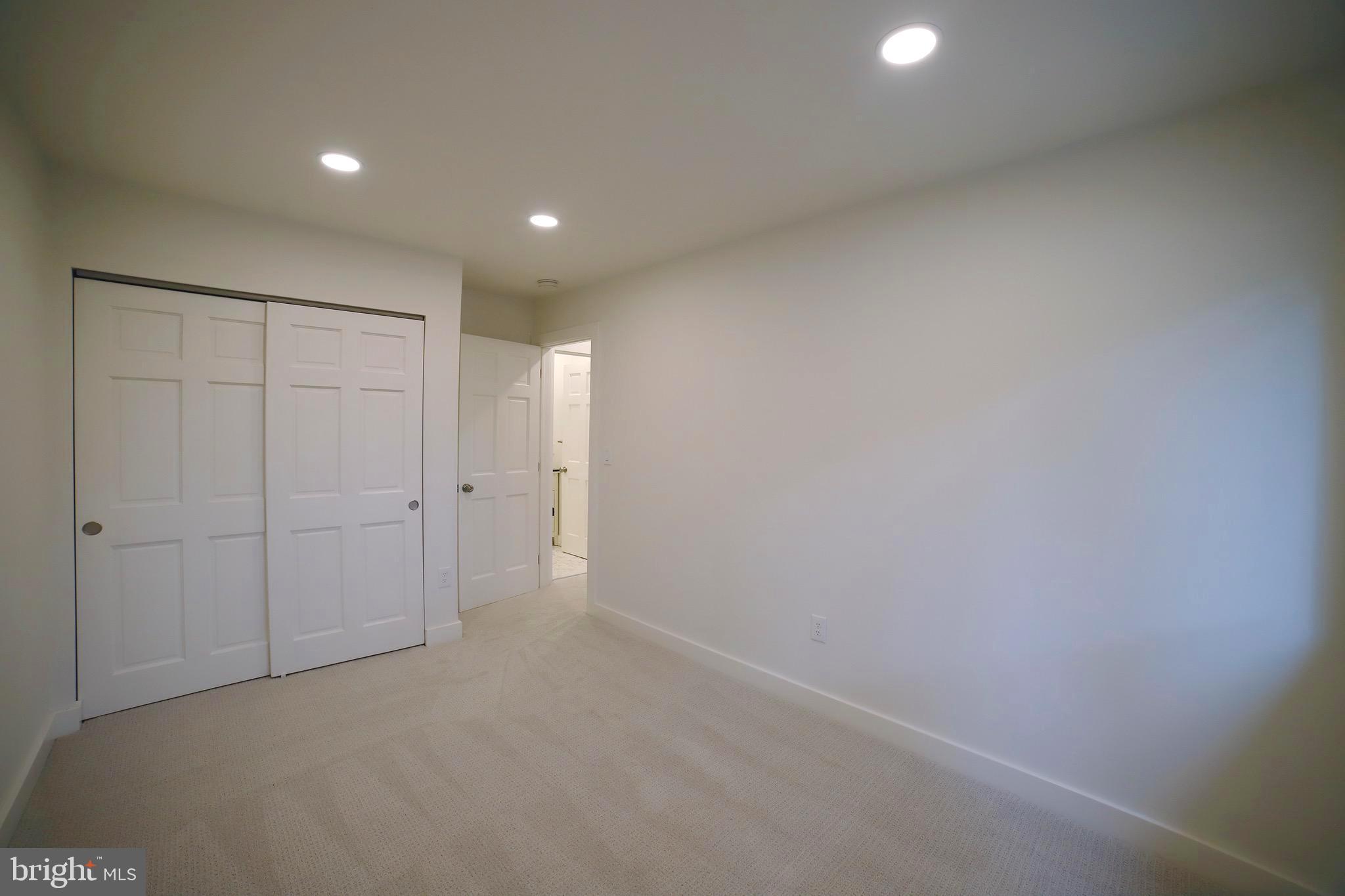 CEDAR RIDGE - Residential