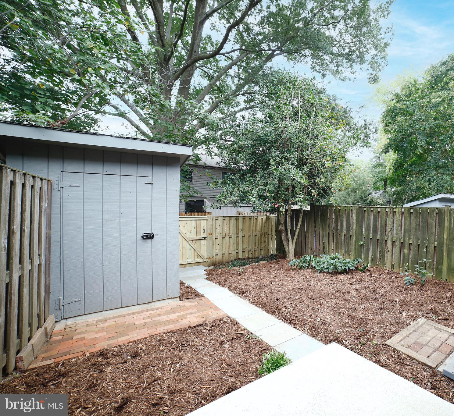 CEDAR RIDGE - Residential