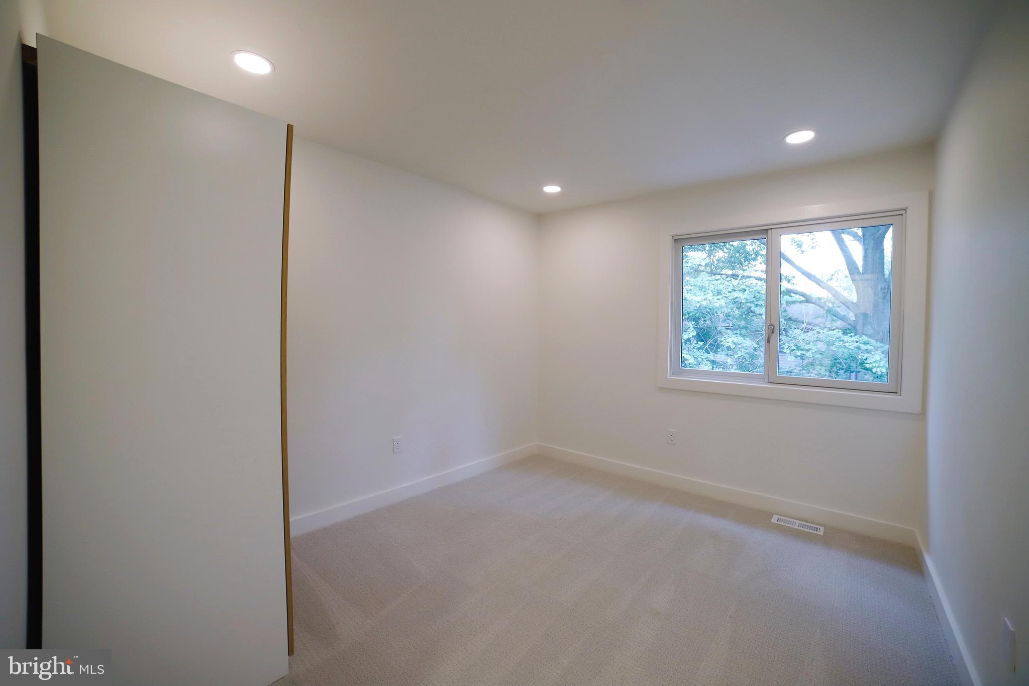 CEDAR RIDGE - Residential