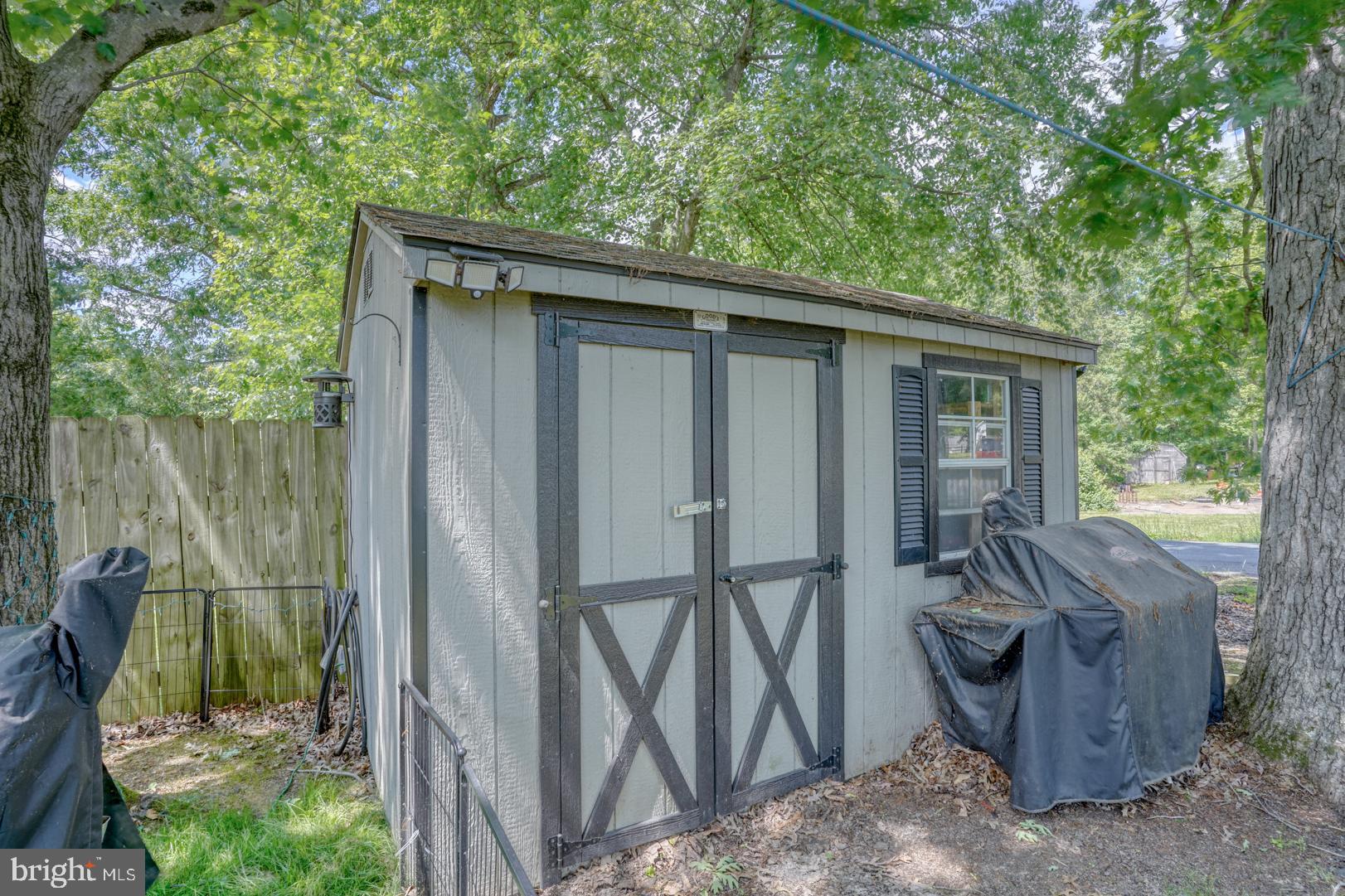 CAPTAINS GATE TOWNHOUSES - Residential