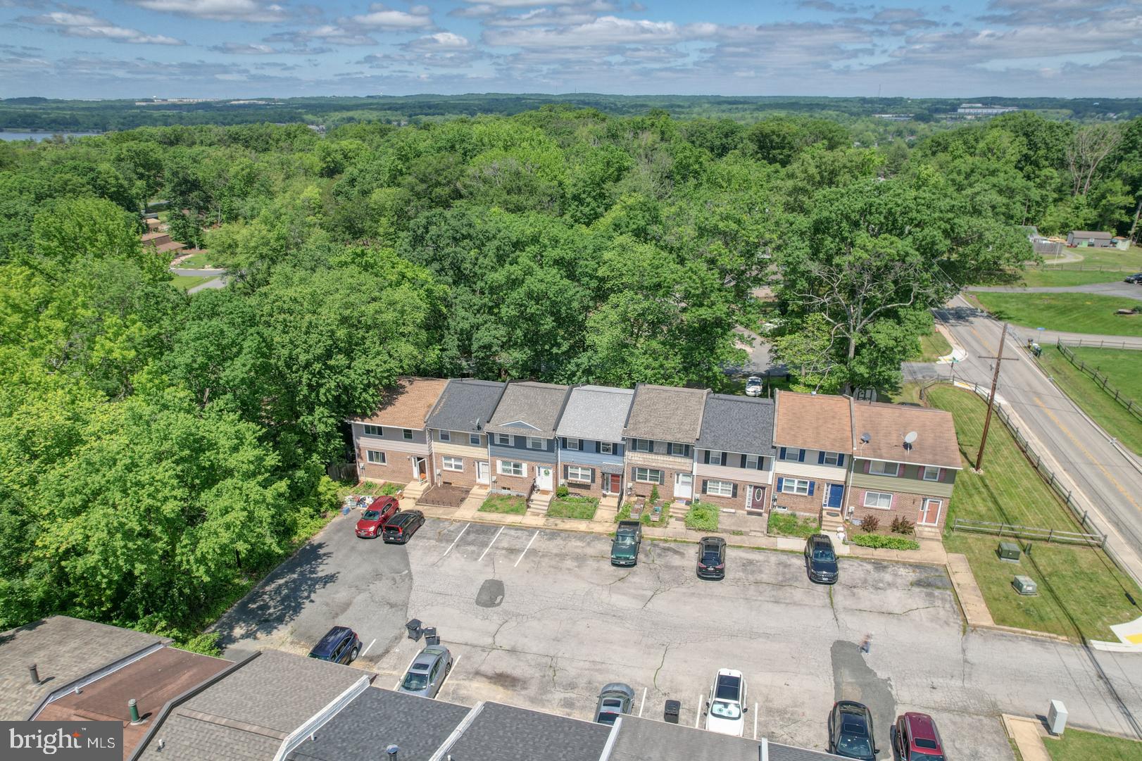CAPTAINS GATE TOWNHOUSES - Residential