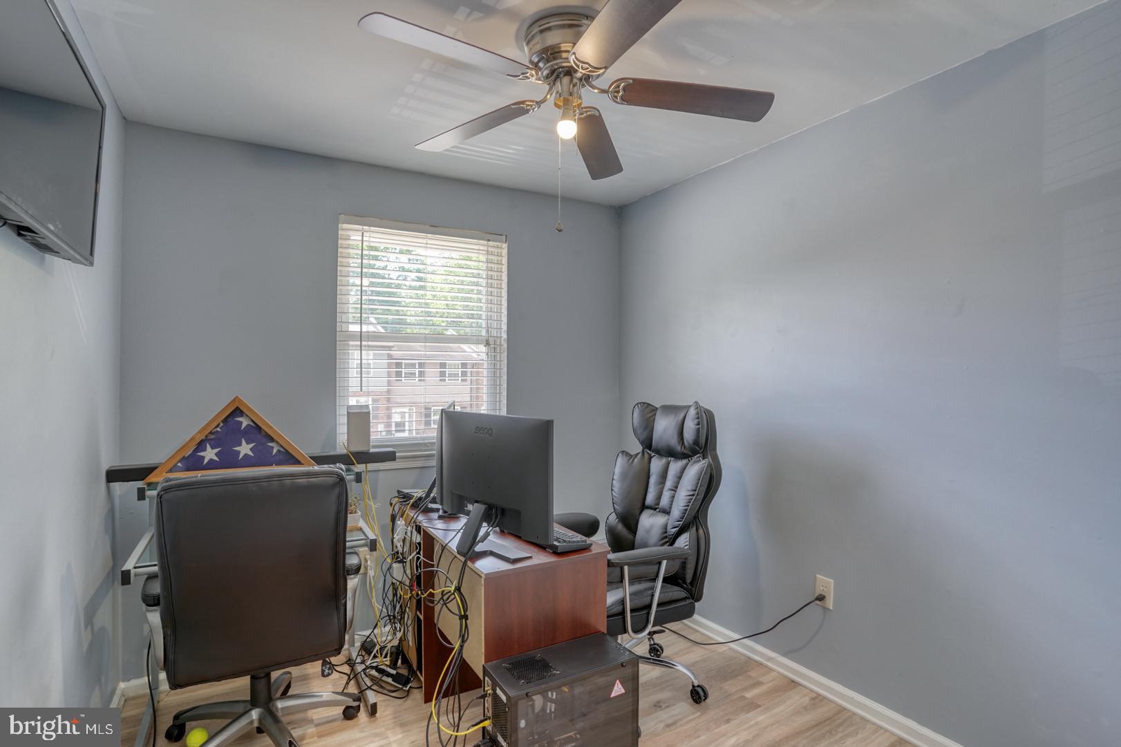 CAPTAINS GATE TOWNHOUSES - Residential