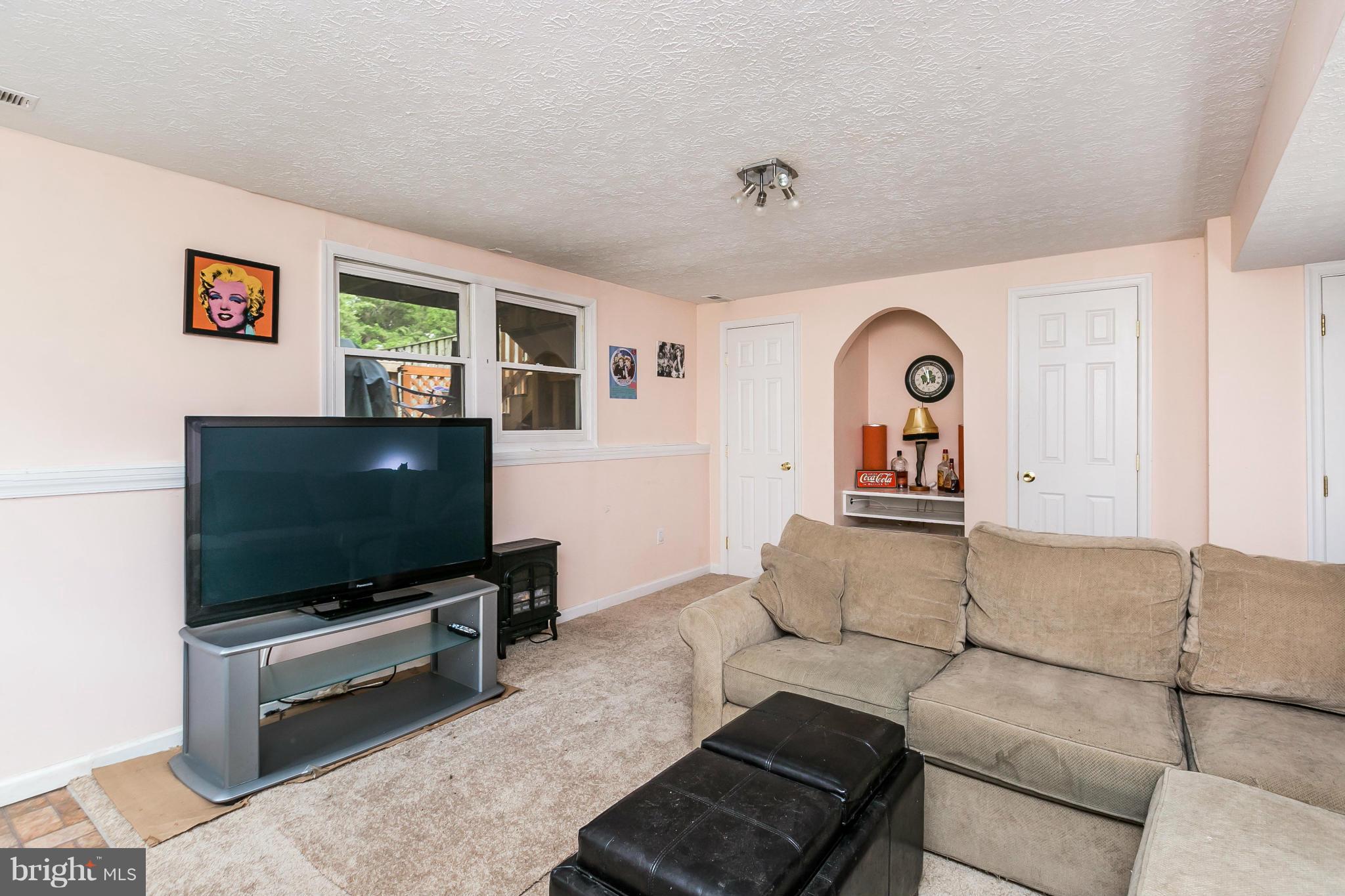 CEDAR ACRES - Residential