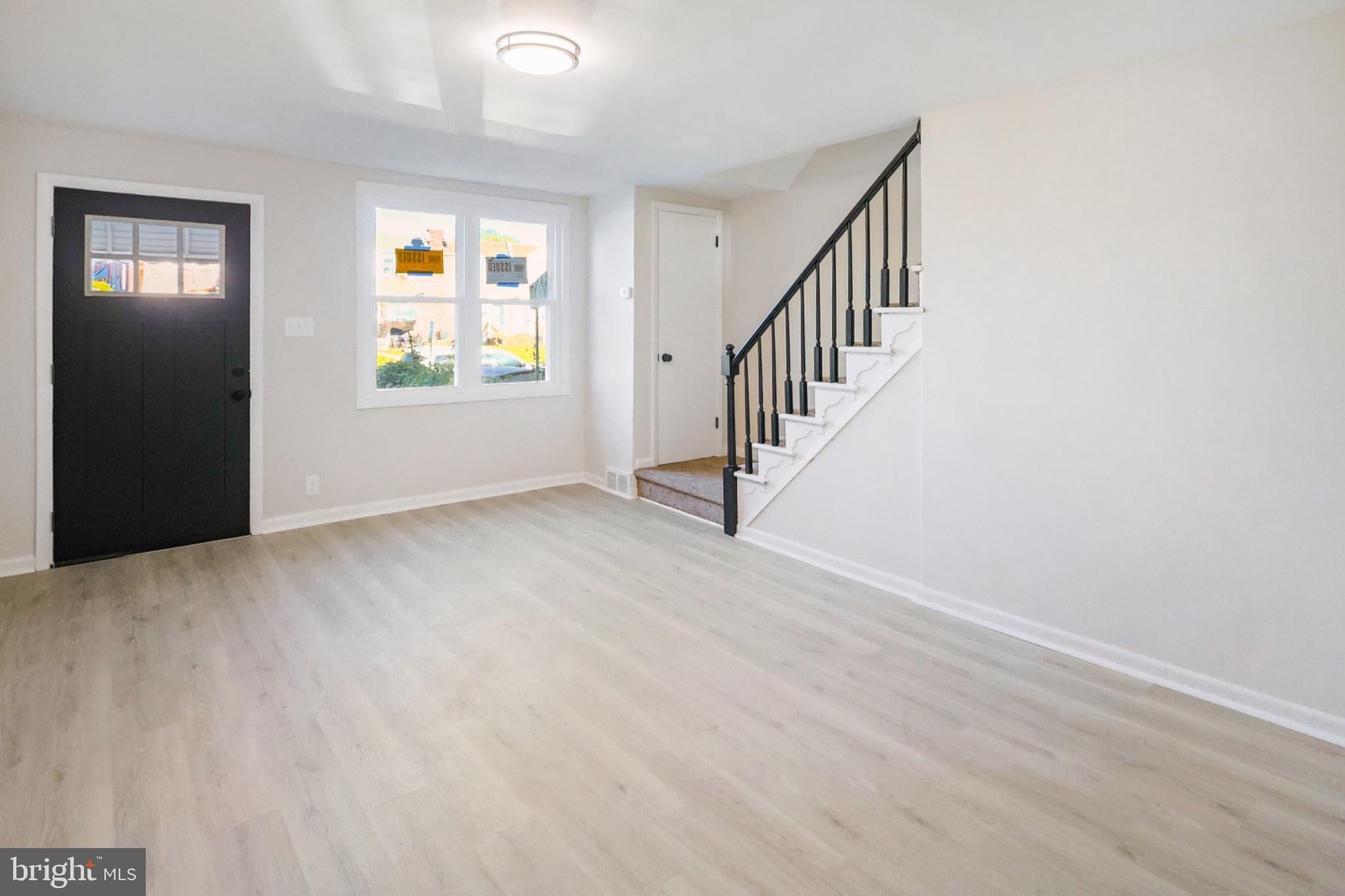 832 TAYLOR DRIVE