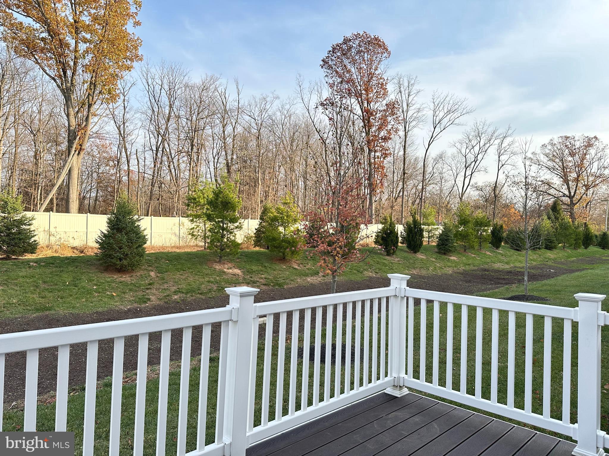 WALNUT CREEK AT MONT - Residential