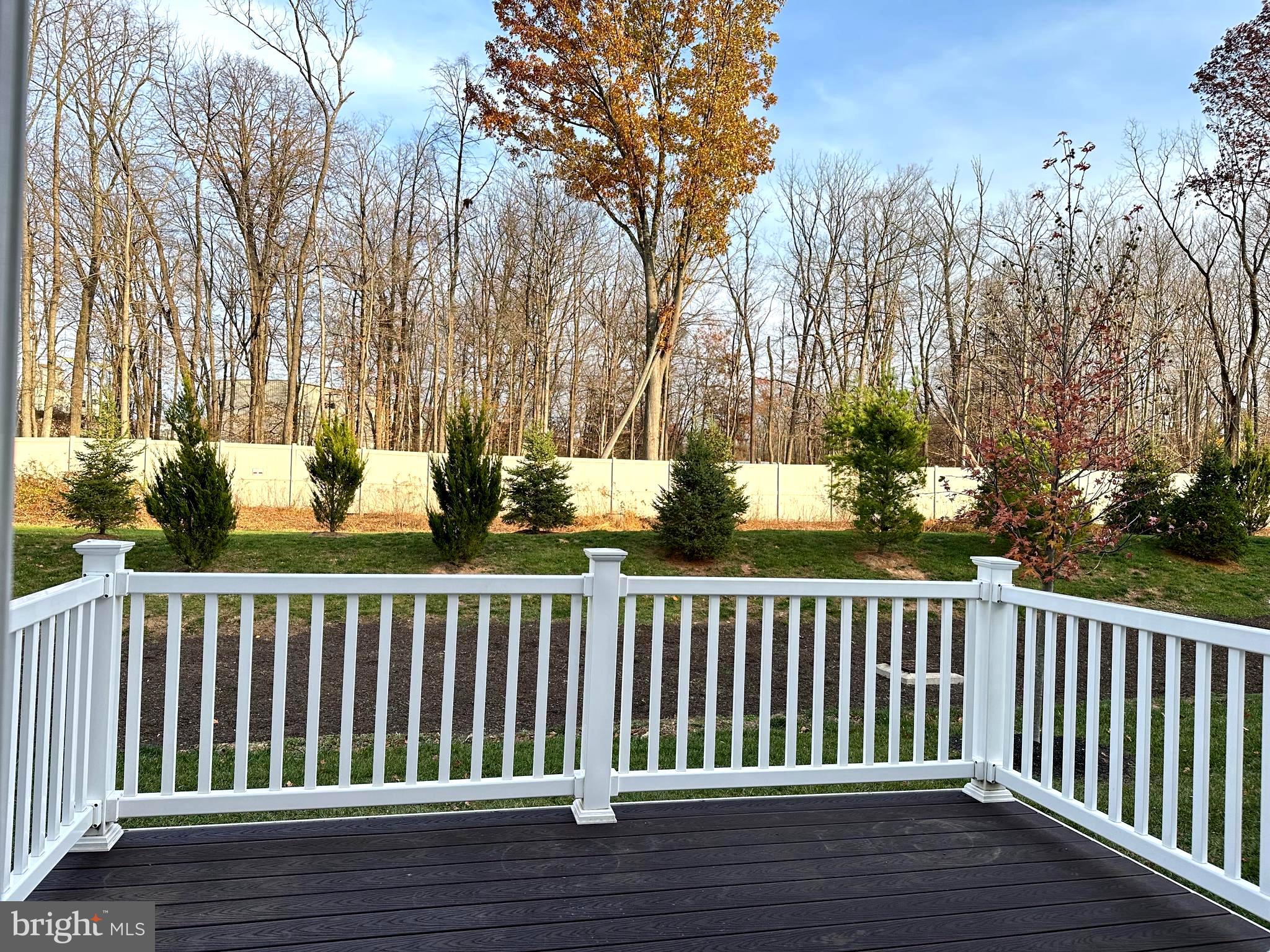 WALNUT CREEK AT MONT - Residential