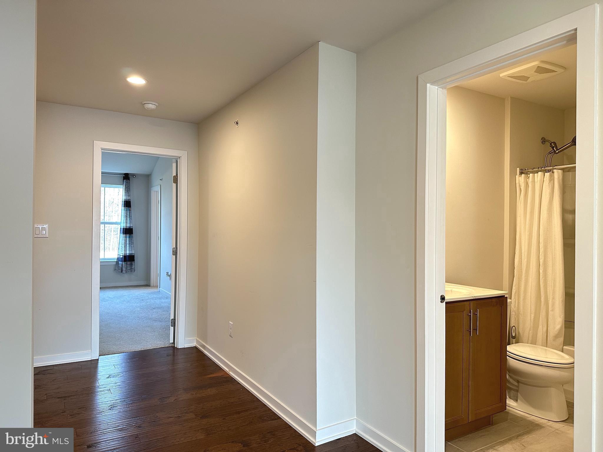 WALNUT CREEK AT MONT - Residential