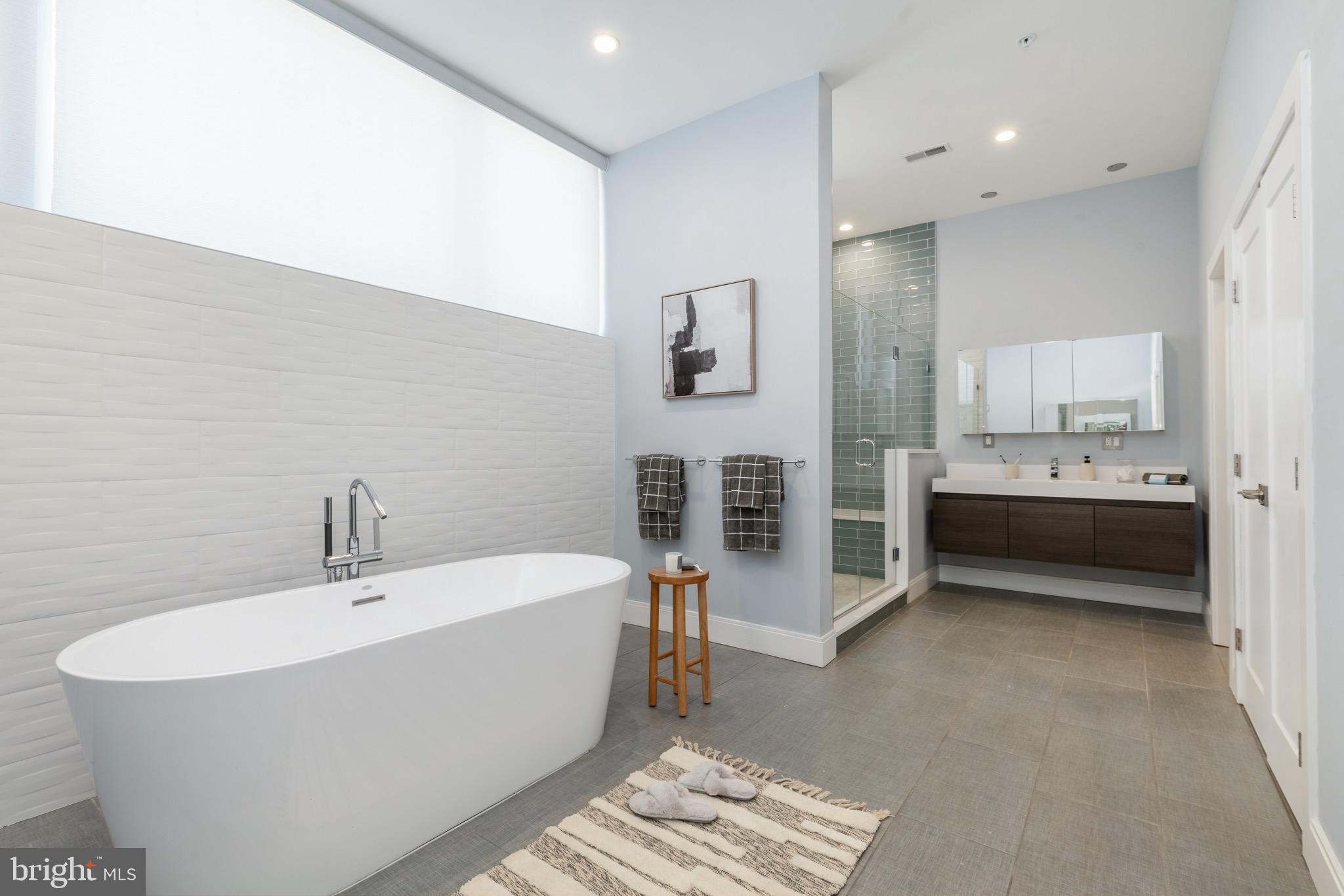 MANAYUNK - Residential