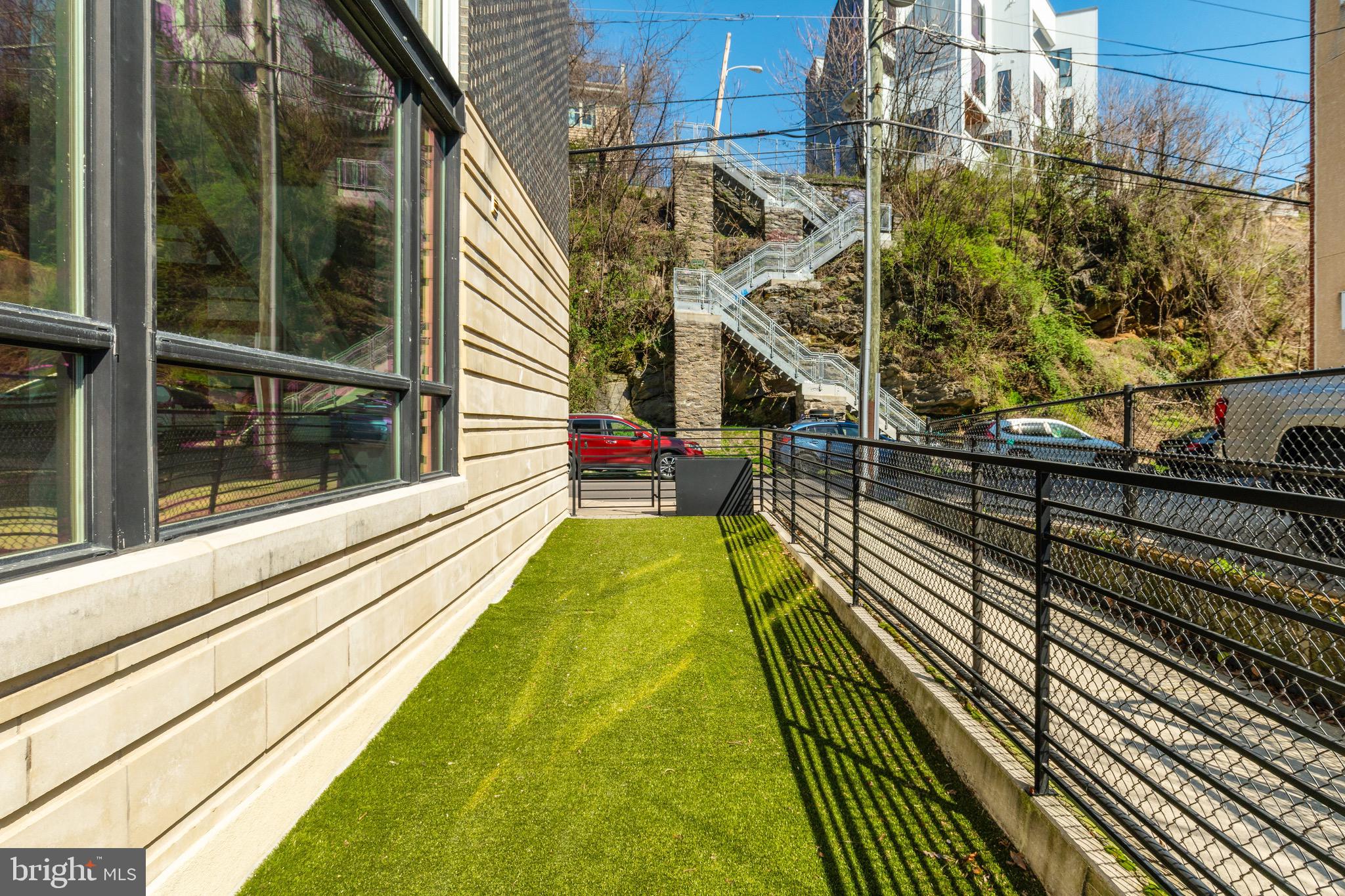 MANAYUNK - Residential