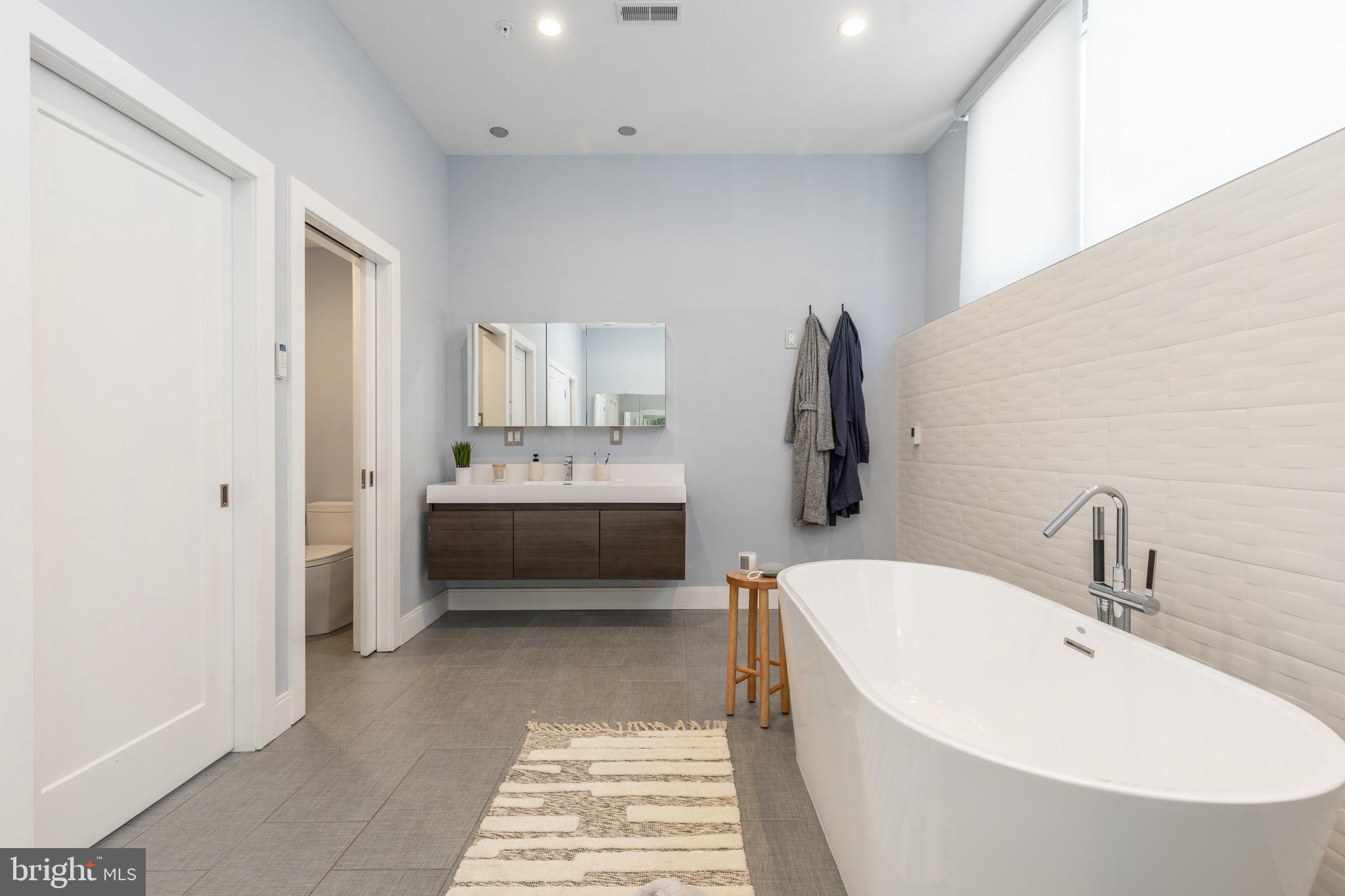 MANAYUNK - Residential