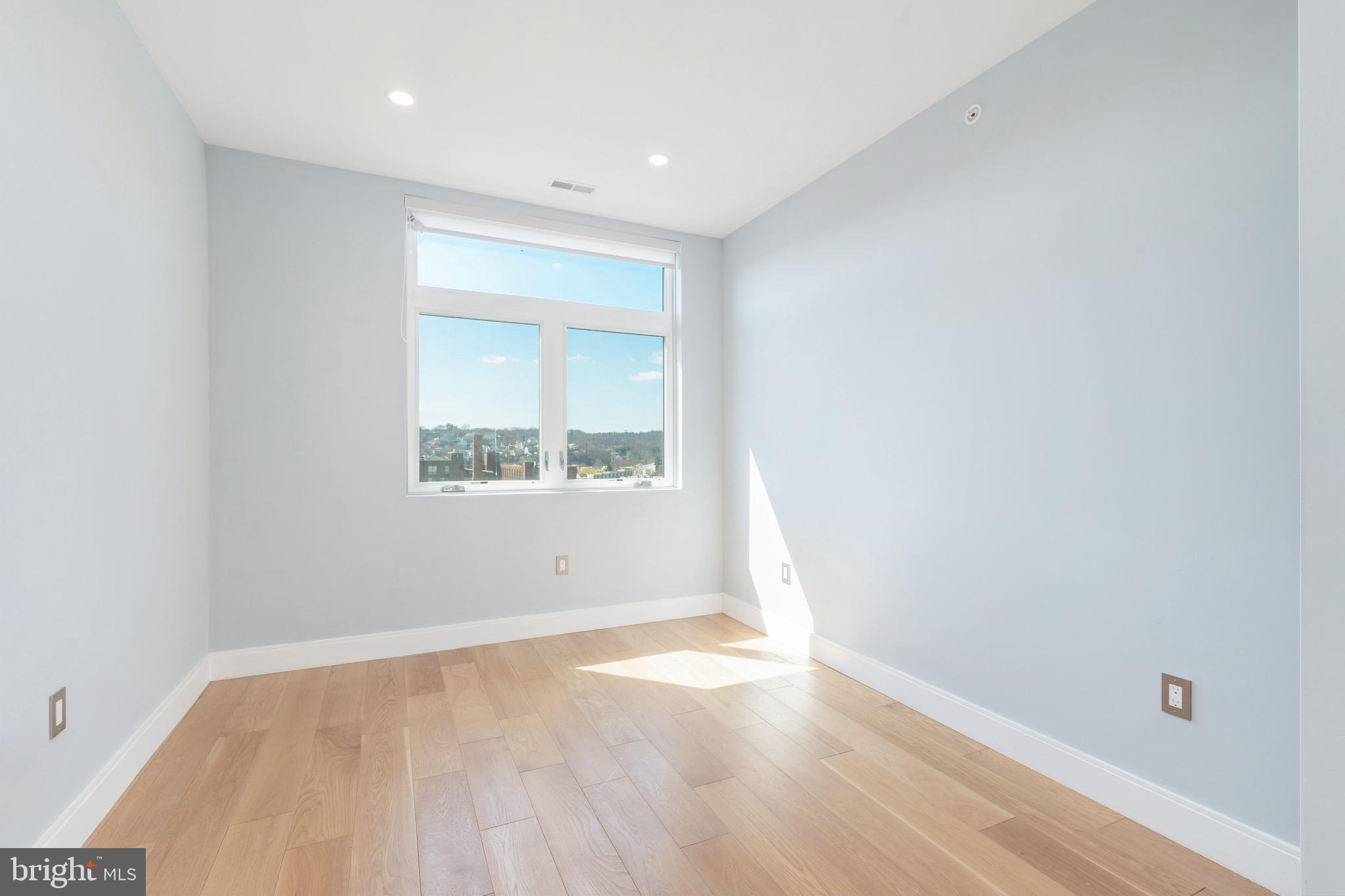 MANAYUNK - Residential