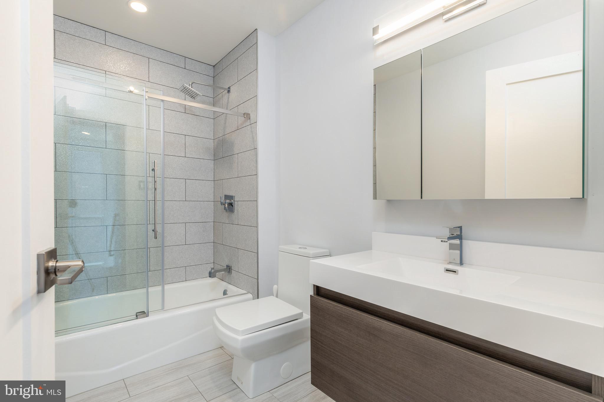 MANAYUNK - Residential